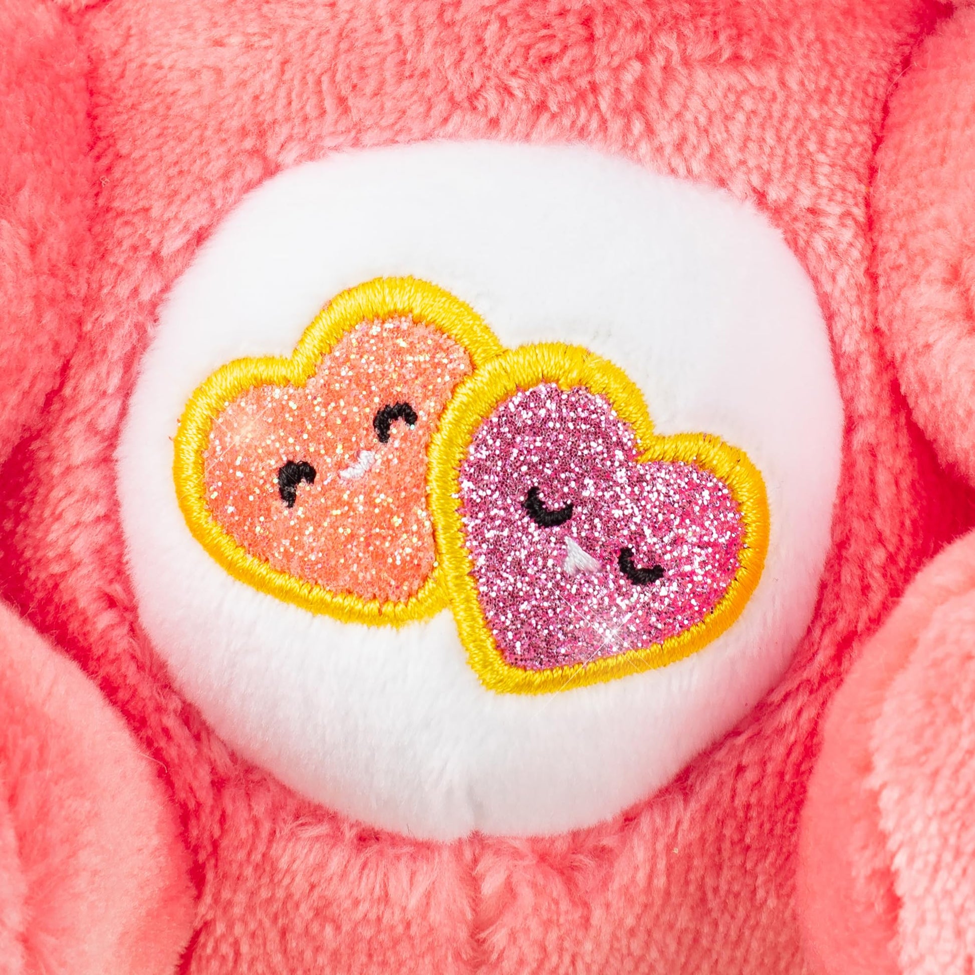 Care Bears Cinnamoroll Dressed As Love-a-Lot Bear 8 Pulgadas de Felpa de tamaño Divertido, Rosa, Suave, abrazable Mejor - Bueno para niñas y niños, empleados, coleccionistas, a Partir de 4 años
