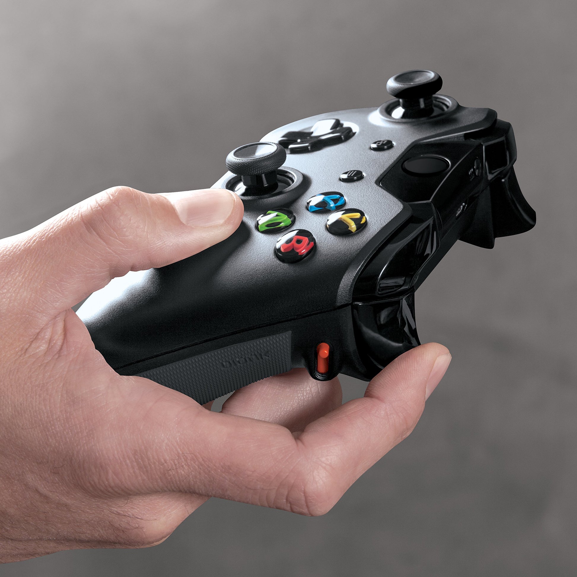 Empuñaduras y Bloqueos de Gatillo QuickShot para el Control Xbox One