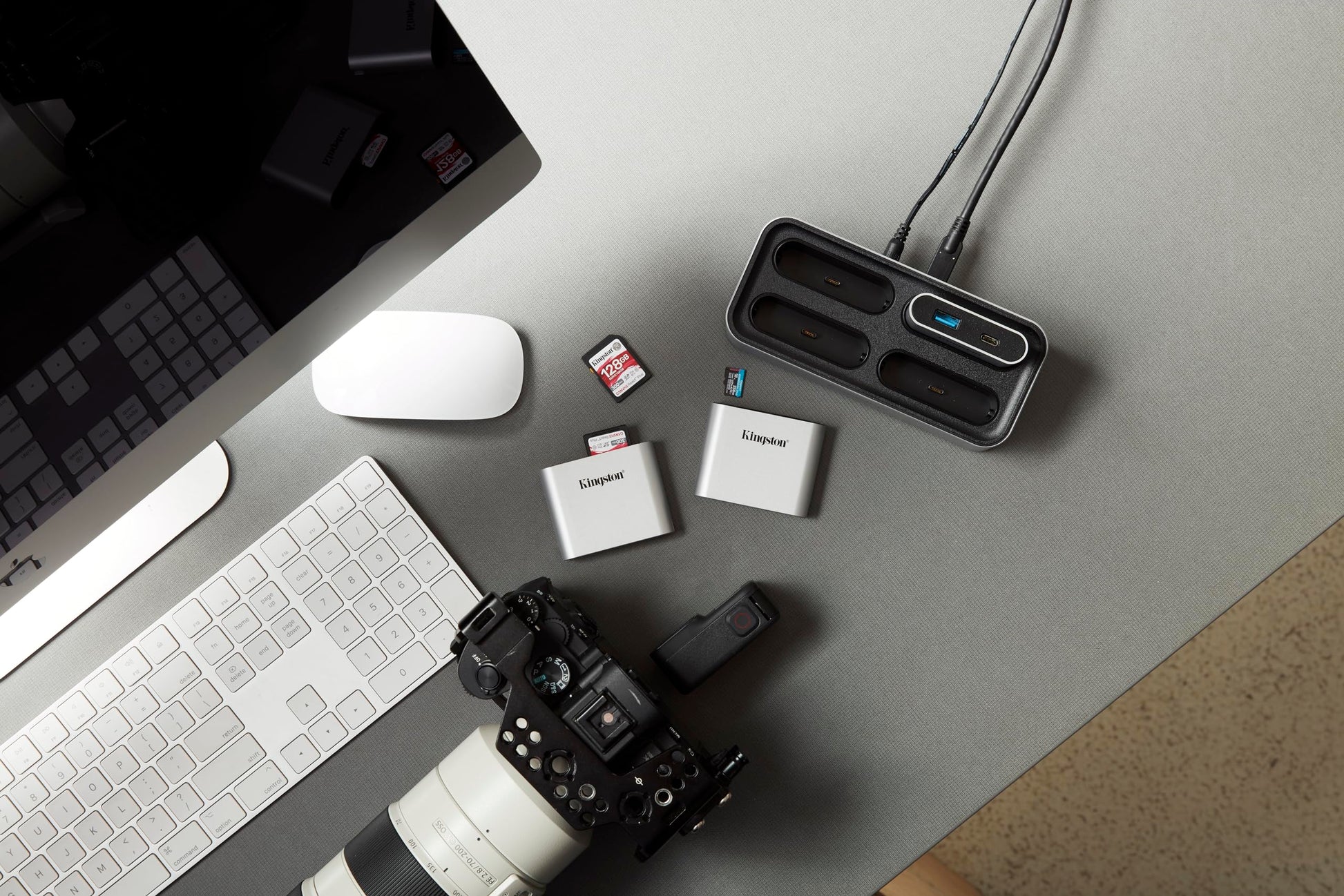 Kingston Lector Workflow Station, Interfaz: USB 3.2 Gen2, minihub USB 3.2 Gen1, Cable USB-C a USB-C, Adaptador De Corriente, SKU: WFS-S