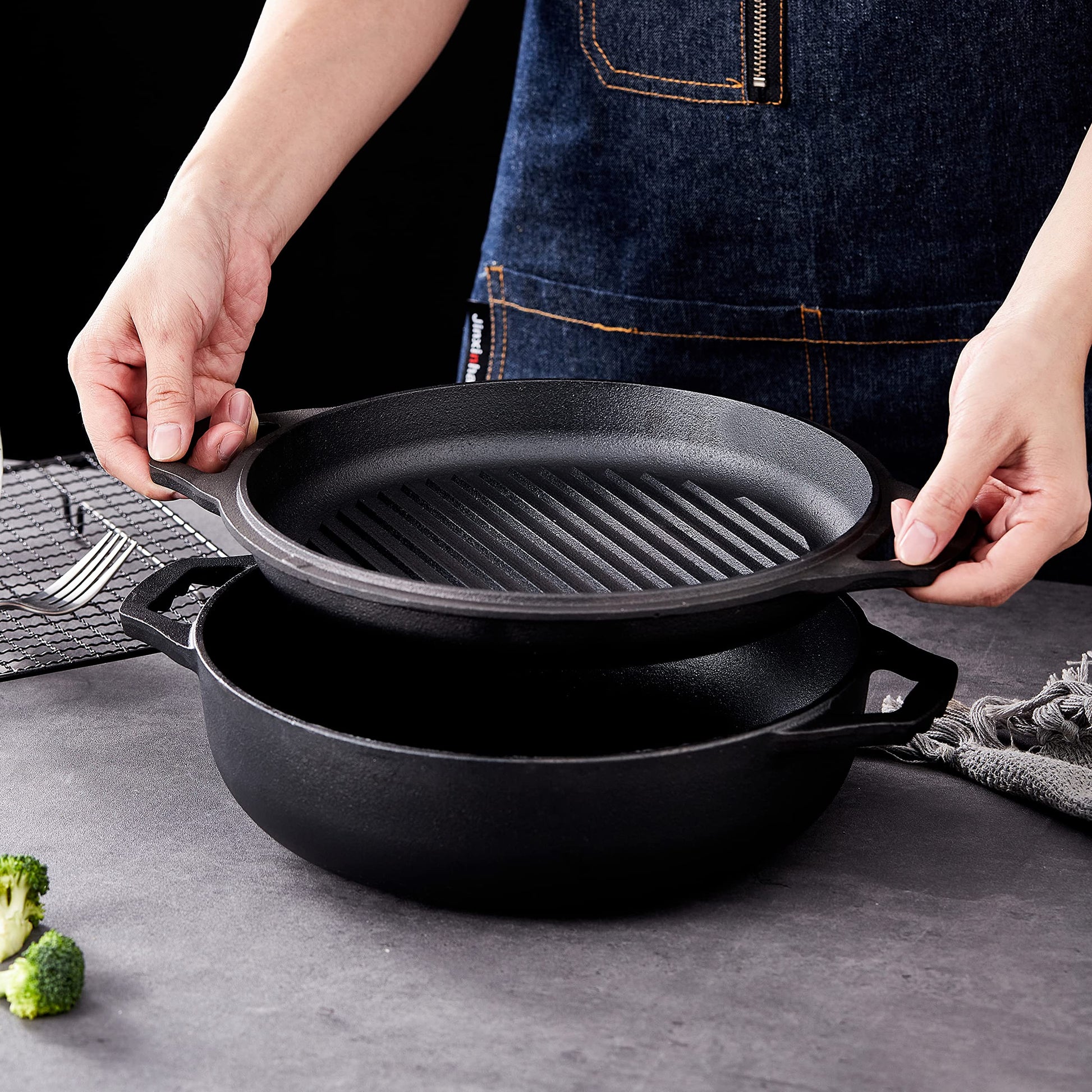 Bruntmor - Horno holandés de hierro fundido presazonado 2 en 1 con doble asa, cacerola doble de cocotte con tapa para parrilla, 3.3 cuartos de galón, parrilla para barbacoa, freidora, juego de
