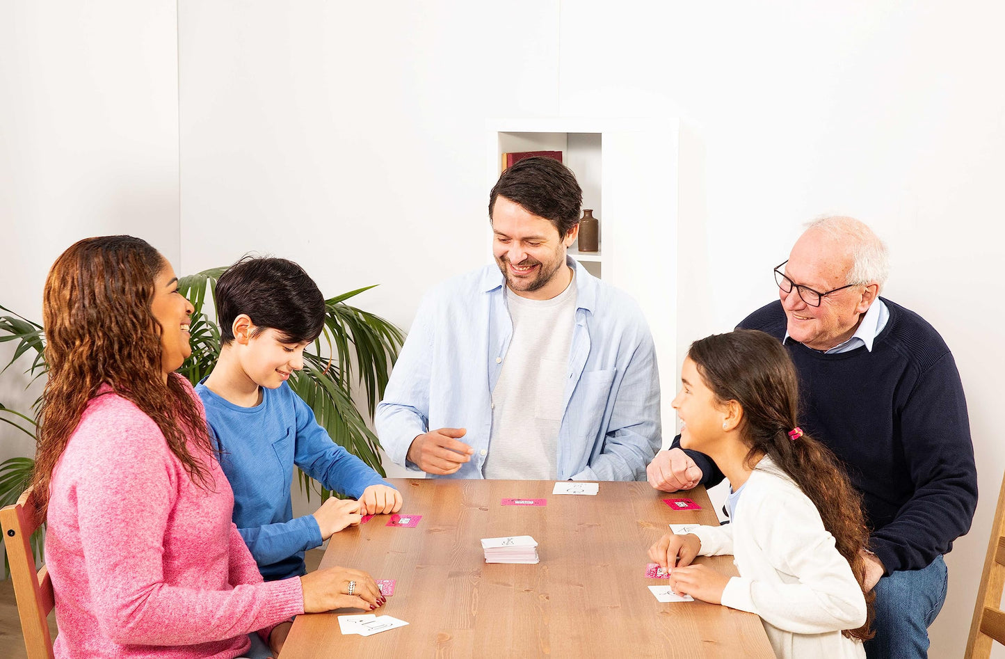 Juego de Mesa Ravensburger Eso No es Un Sombrero Azul para Niños de 8 Años en Adelante