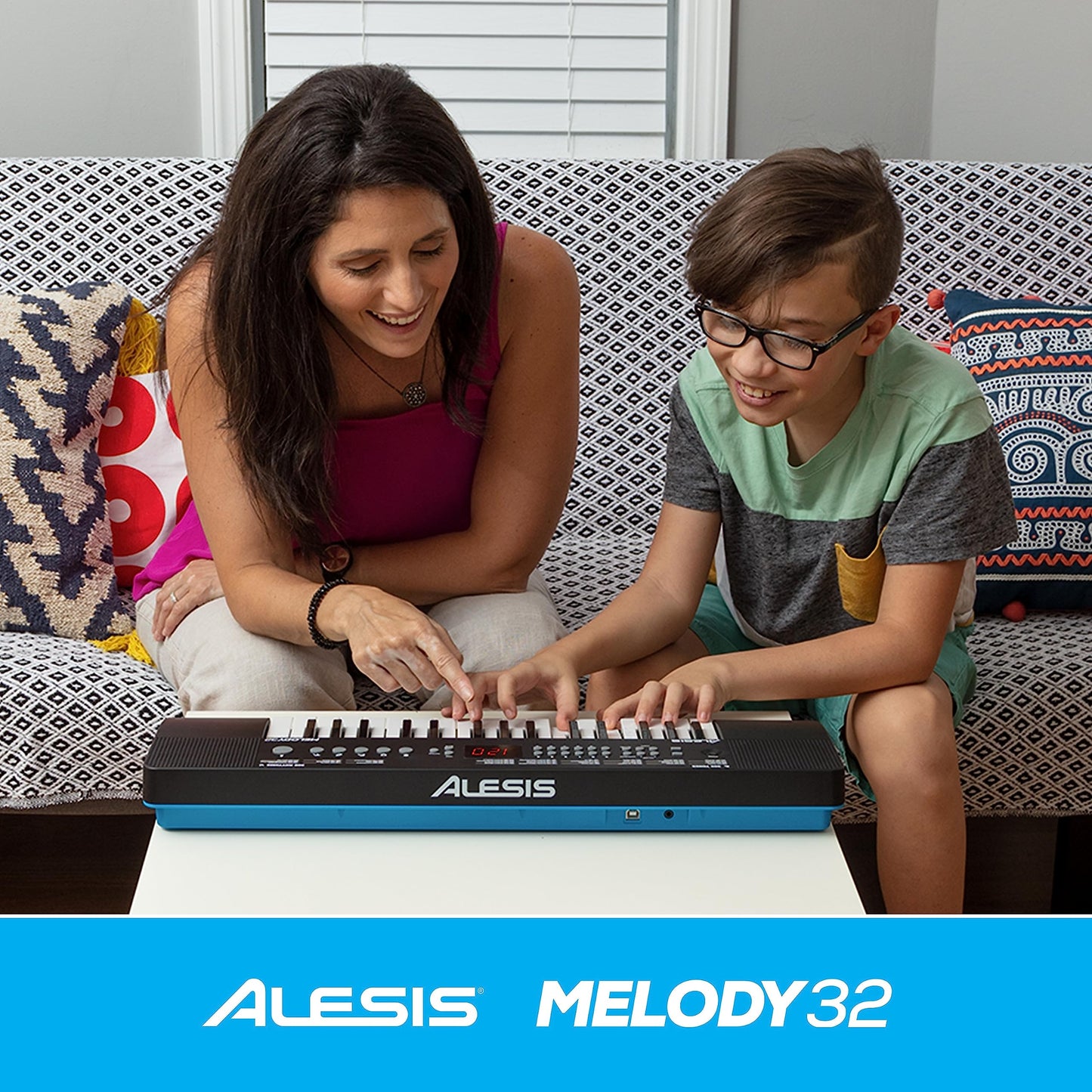 Alesis Melody 32 – Piano eléctrico, piano para niños con 32 teclas, altavoces, Teclado Musical con 300 sonidos, 40 demos, conectividad USB-MIDI