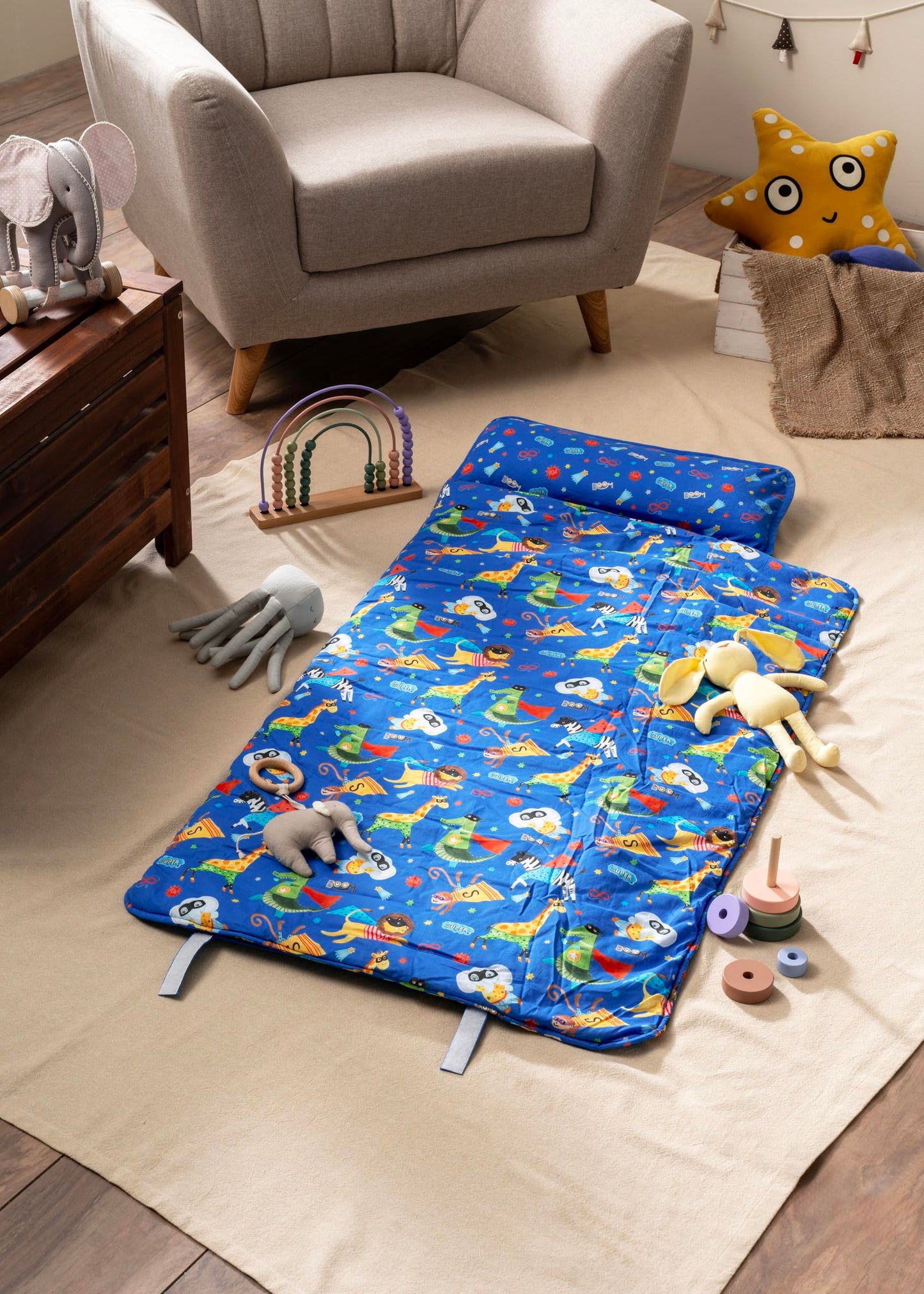 Maison d'Hermine - Tapete de siesta de superhéroe con almohada y manta reutilizables de 55 x 27 x 1.5 pulgadas, para niños y niñas, tapete de dormir preescolar con correas de transporte para el