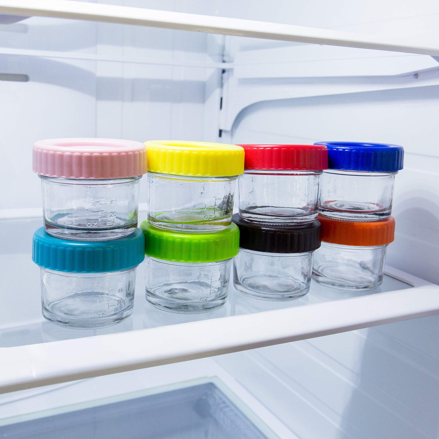 Youngever - Contenedores de vidrio apilables para alimentos para bebés, 4 onzas, con tapas herméticas, tarros de vidrio con tapas, 8 colores surtidos (paquete de 8)