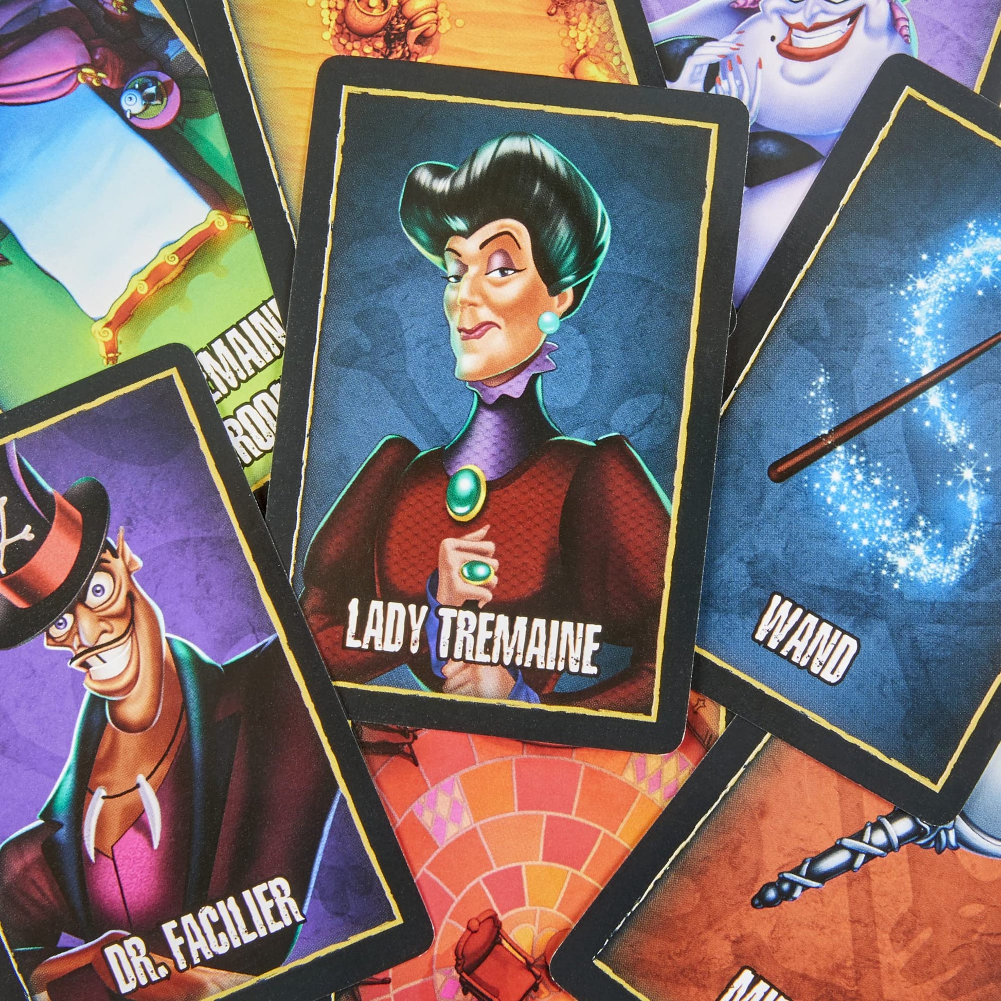 Hasbro Gaming Clue Disney Villains