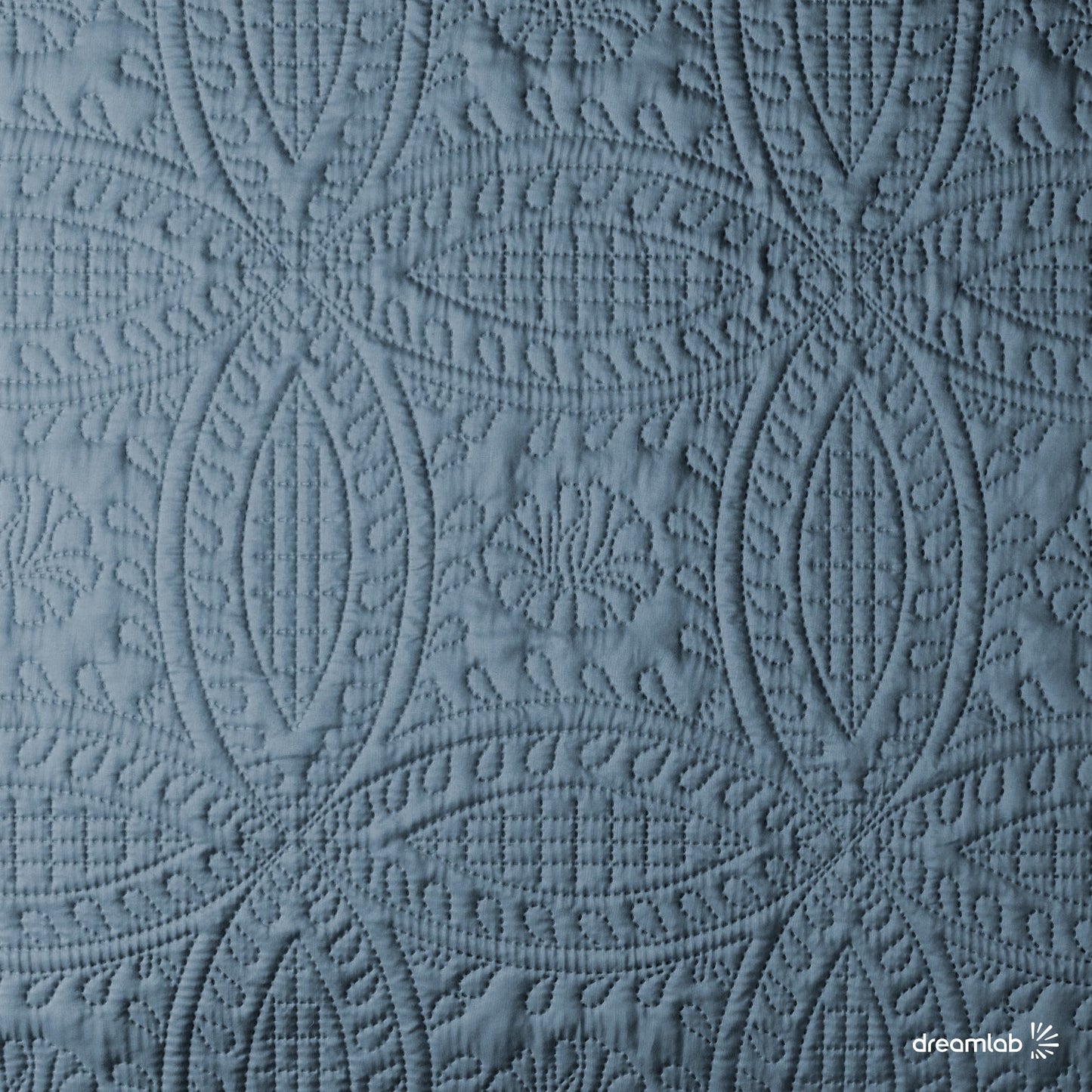 Dreamlab Colcha Ligera con 2 Fundas de Almohada, Capitonado, Ultra Suave.Hipoalergénico.Edrecolcha para Cama.Edredón para Verano y Todas las Estaciones.(Matrimonial 210x240 cm, Moneda, Azul Mezclilla)