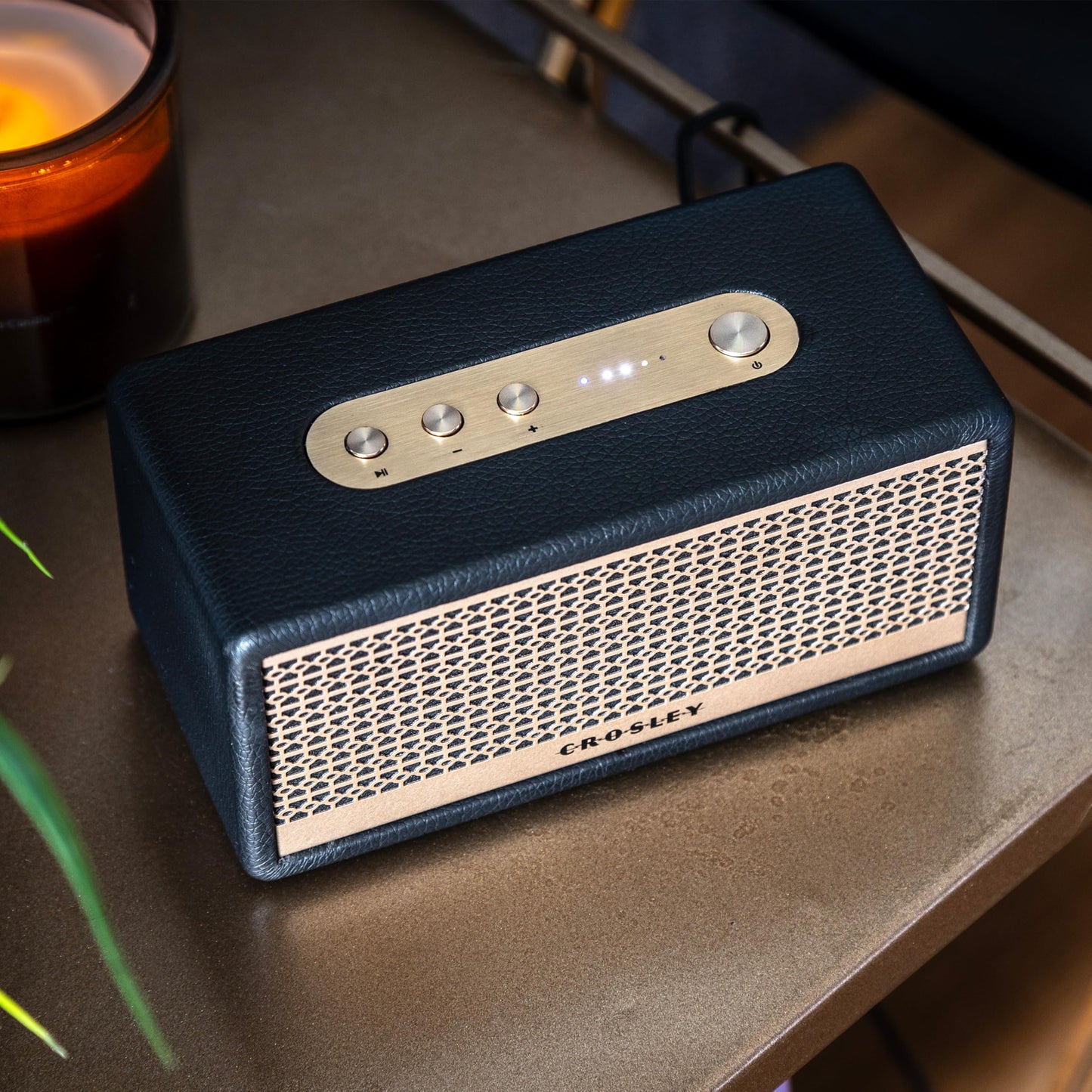 Crosley CR3113A-BK Montero - Altavoz Bluetooth Recargable portátil pequeño, Color Negro