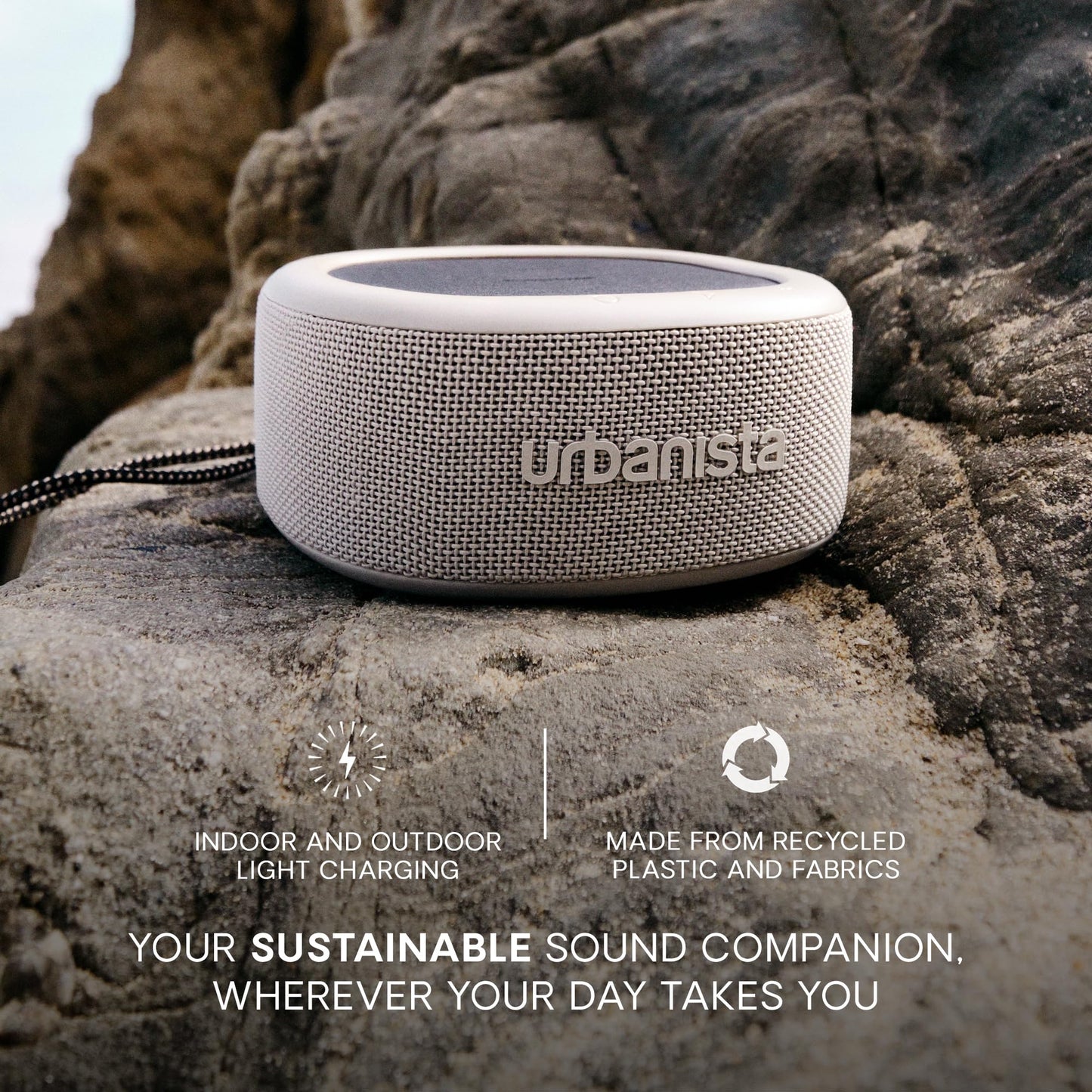 Urbanista Malibu - Altavoz Bluetooth Solar Pequeño, altavoz portátil inalámbrico de 20 W, tiempo de reproducción infinito, altavoz impermeable IP67 para exteriores, viajes, altavoces de doble