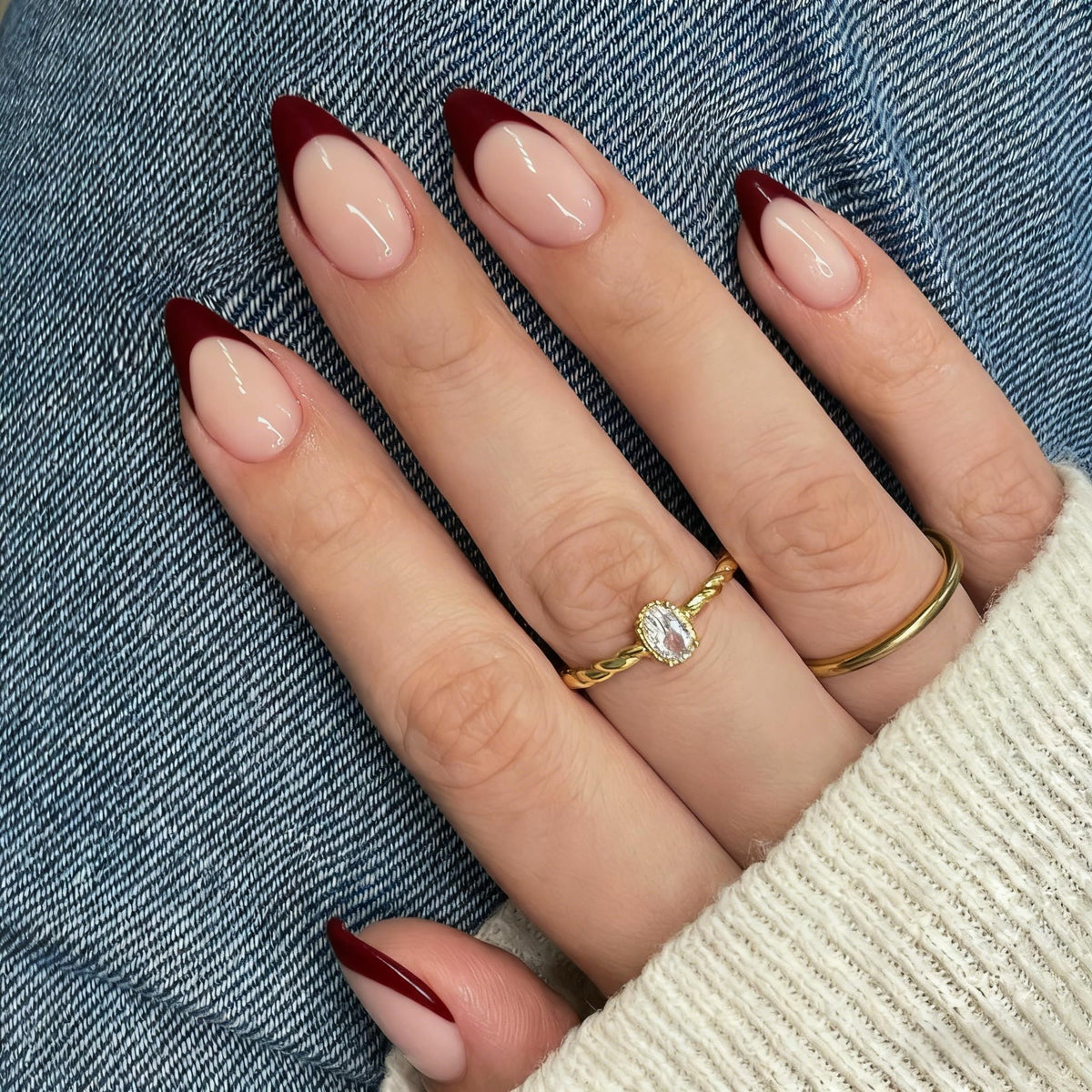 SXVME Uñas postizas francesas con punta almendrada y rojo granate, con pegamento para mujer, uñas postizas francesas naturales, tamaño mediano - 24, kit de uñas postizas de gel suave burdeos, aspecto
