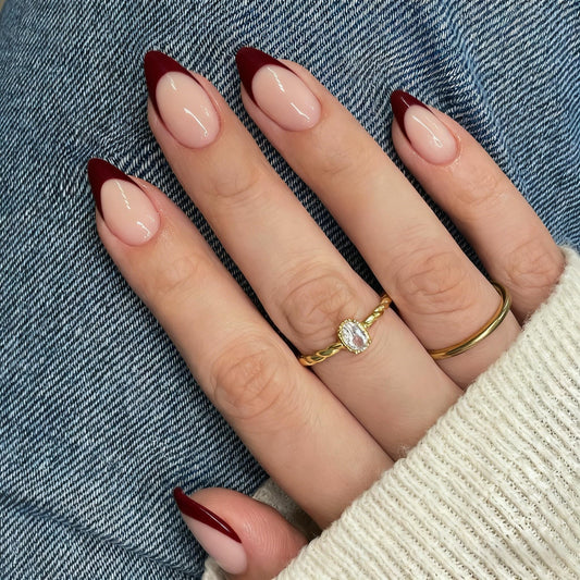 SXVME Uñas postizas francesas con punta almendrada y rojo granate, con pegamento para mujer, uñas postizas francesas naturales, tamaño mediano - 24, kit de uñas postizas de gel suave burdeos, aspecto