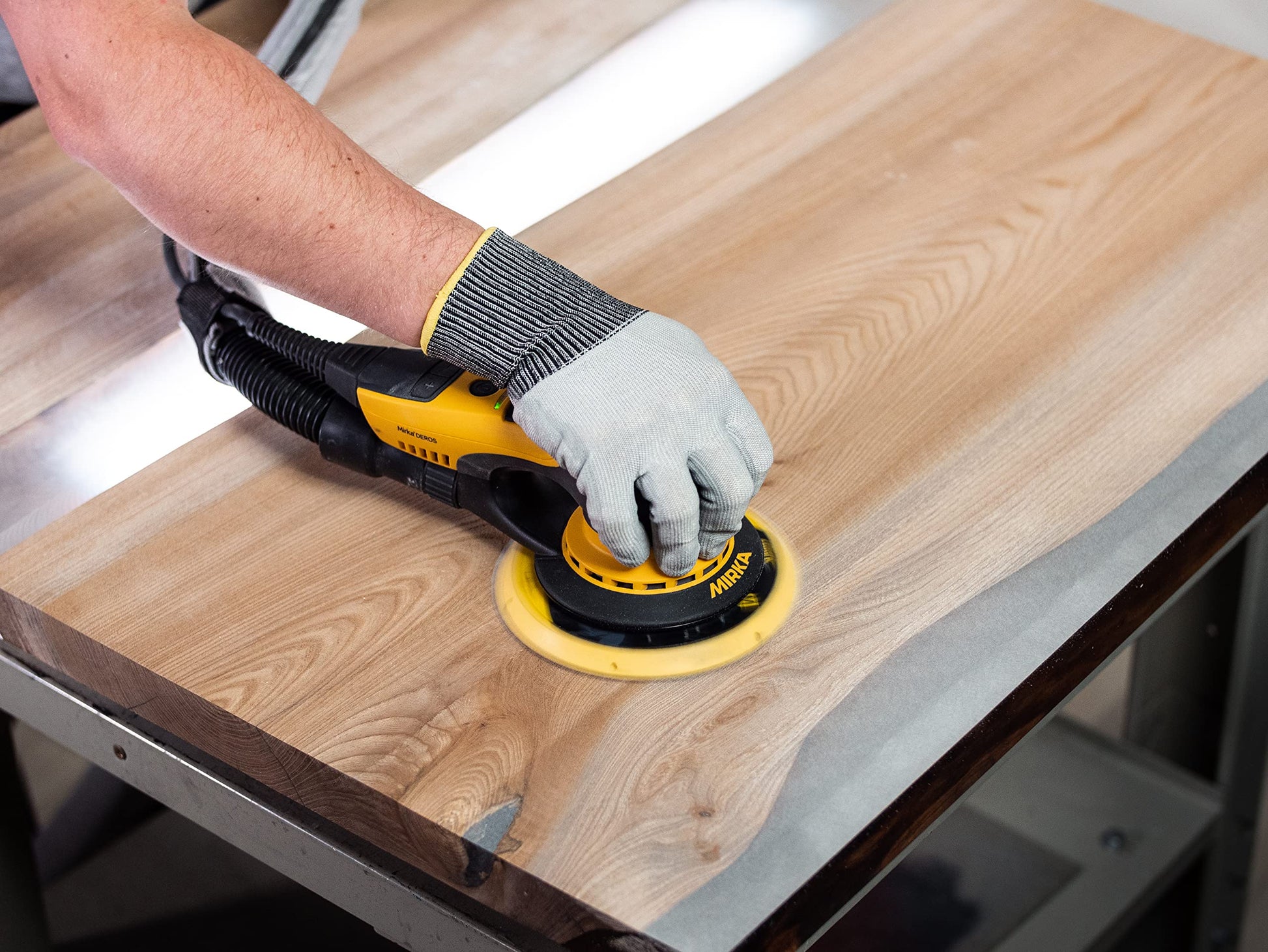Lijadora Orbital Aleatoria Eléctrica Mirka Amarillo Negro 6 Pulgadas