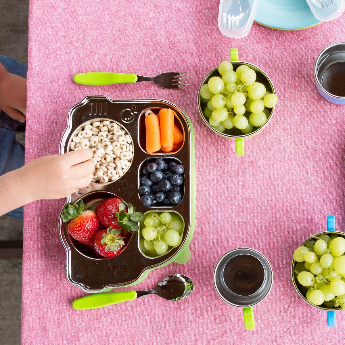 Innobaby Din Din Smart EZ Grip Cuchara y tenedor con estuche de transporte, juego de utensilios para niños y niños, sin BPA (verde)