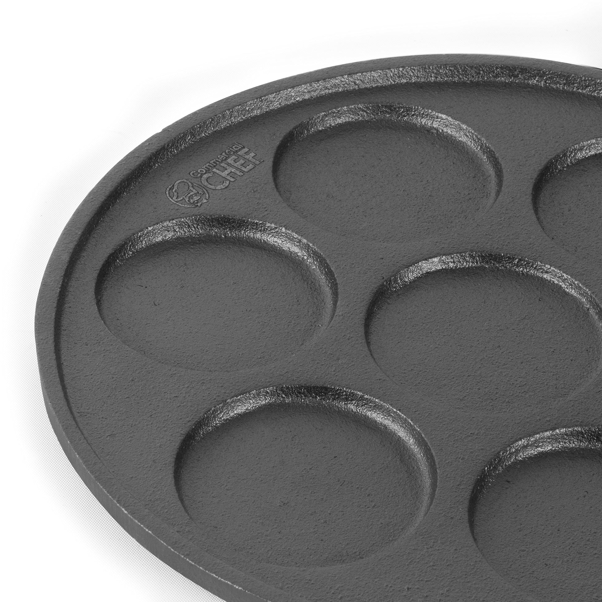 Commercial CHEF - Molde para panqueques de hierro fundido, plancha para panqueques de dólar plateado, fácil de limpiar y calienta uniformemente, hace 7 panqueques de dólar de plata