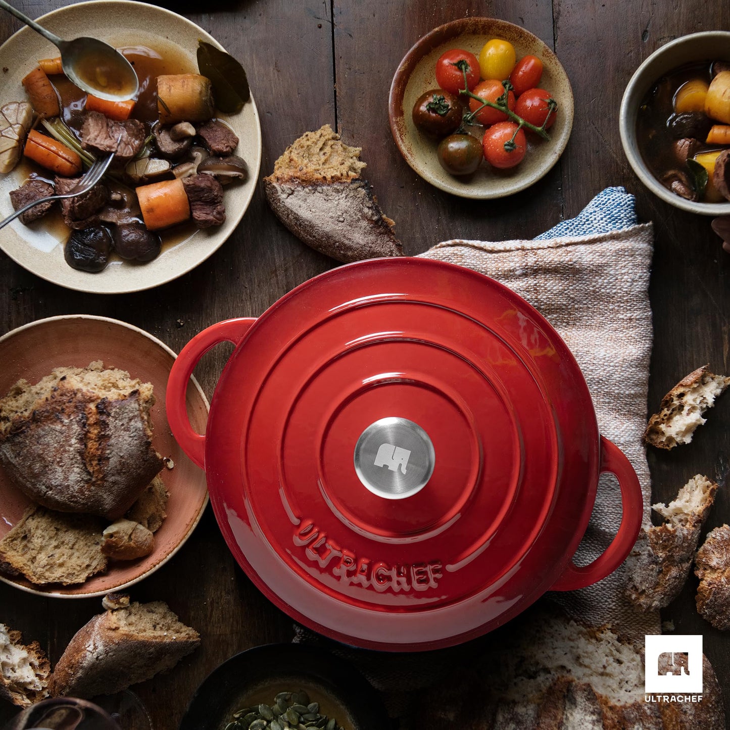 ULTRACHEF Olla de Hierro Fundido Esmaltado para Estufa y Horno | Horno Holandés Cubierto de Hierro Fundido | Dutch Oven | Redonda | Tamaño 28 cm, Capacidad 6 Litros, Rojo