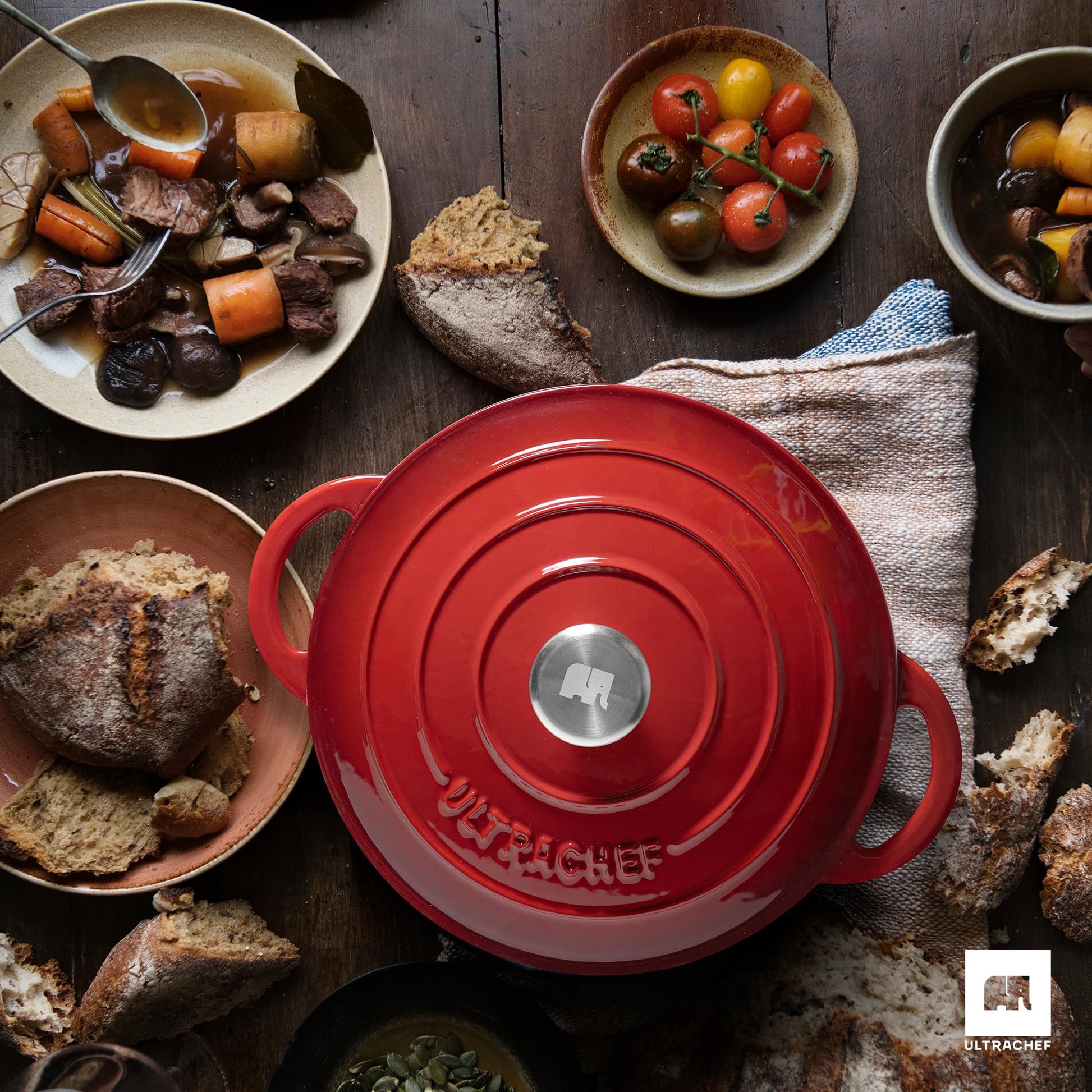 ULTRACHEF Olla de Hierro Fundido Esmaltado para Estufa y Horno | Horno Holandés Cubierto de Hierro Fundido | Dutch Oven | Redonda | Tamaño 28 cm, Capacidad 6 Litros, Rojo