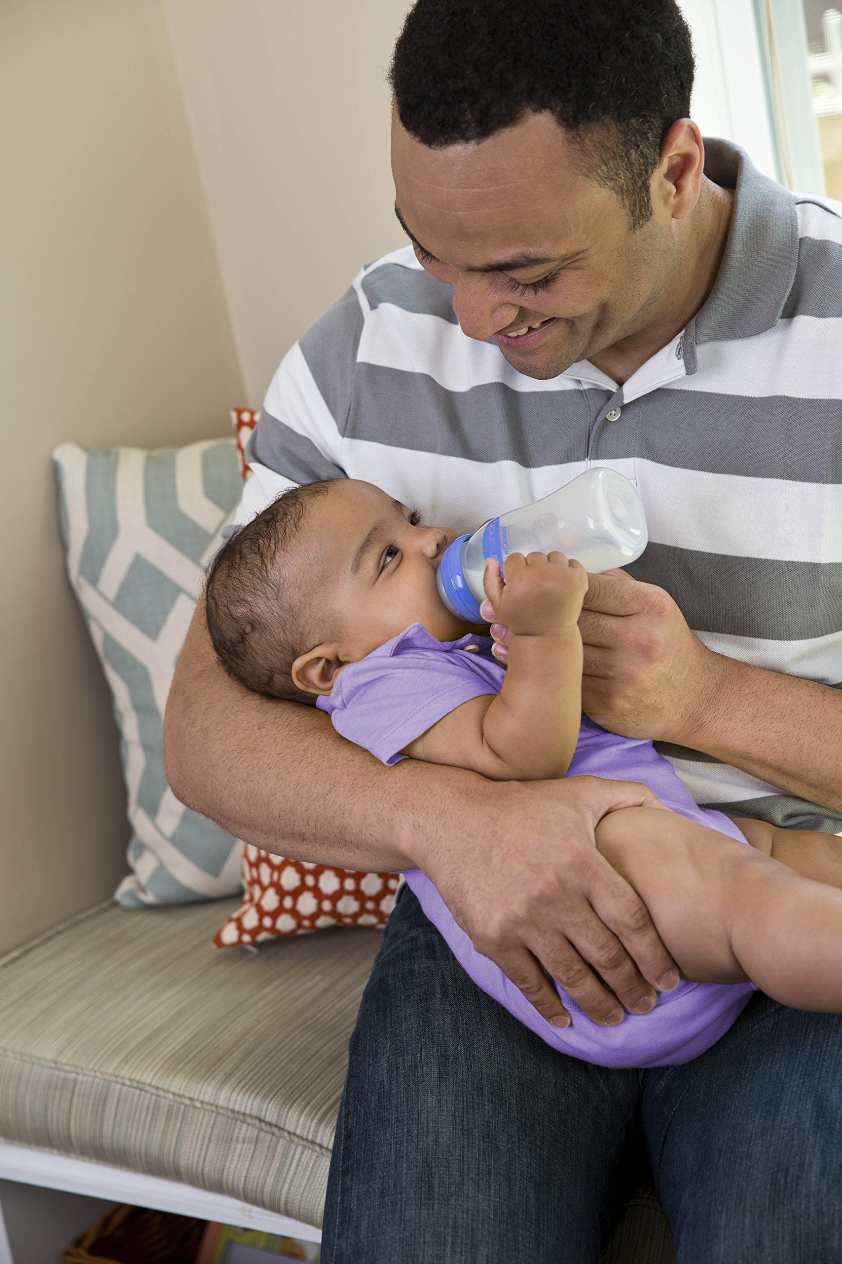 Biberón Lansinoh Transparente con Tetina Natural Wave 8 Oz