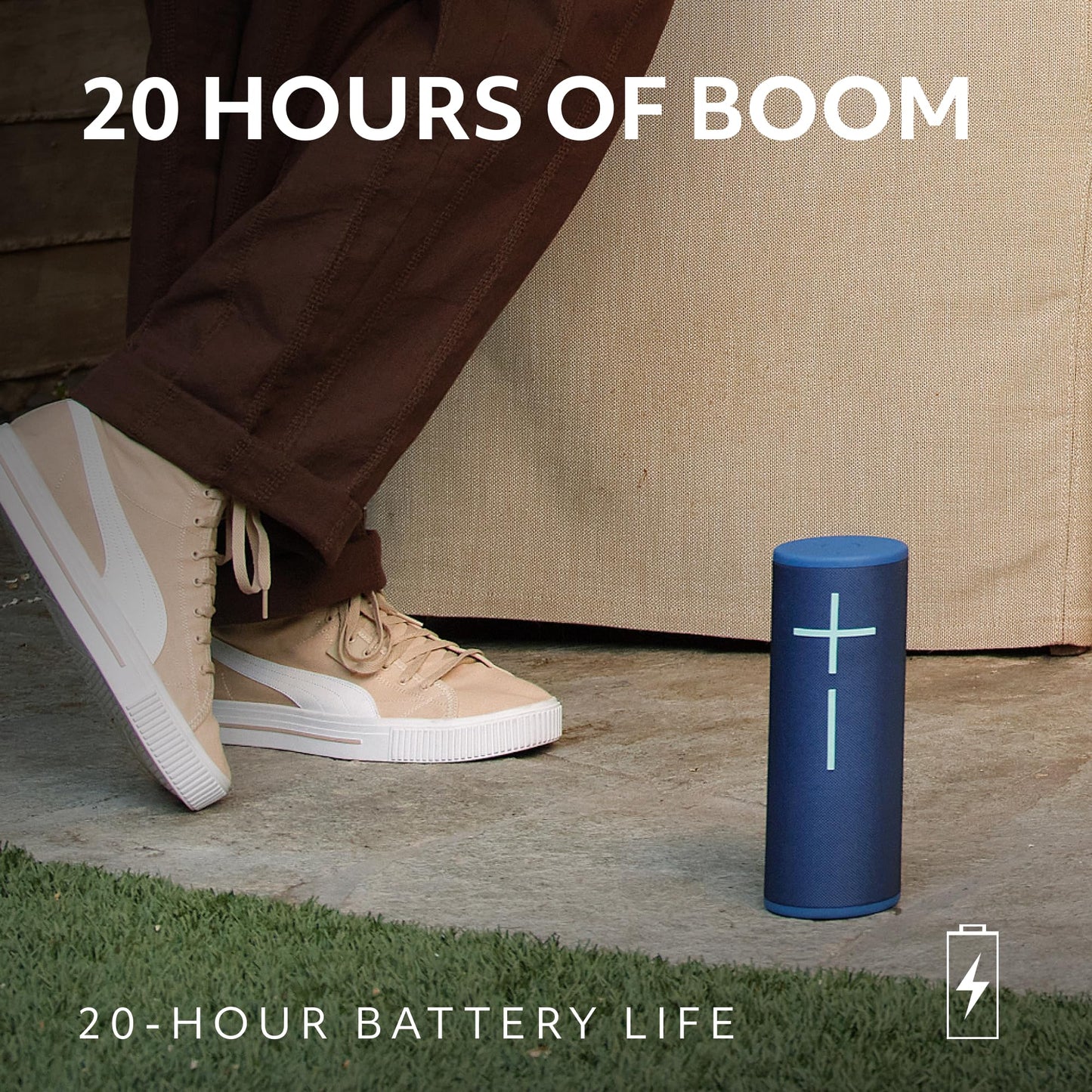 Ultimate Ears MEGABOOM 4 Altavoz Bluetooth Portátil Impermeable, Sonido de 360 Grados, Graves Atronadores, Alcance de 147 pies, Batería de 20 Horas, Altavoz Flotante - Negro (Reacondicionado)