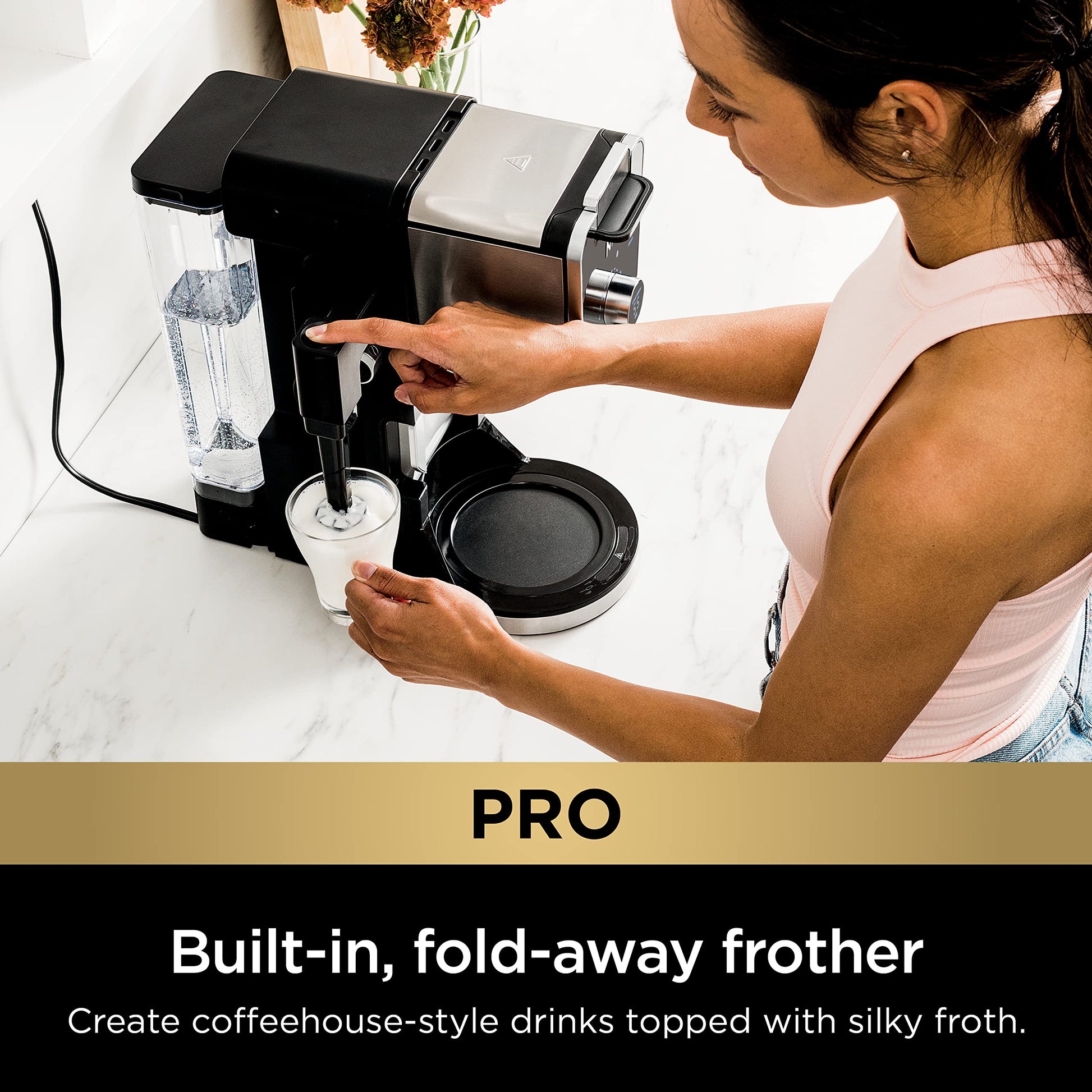 Cafetera Ninja DualBrew Pro Specialty 12 Tazas con Combo K-Cup caliente y helada
