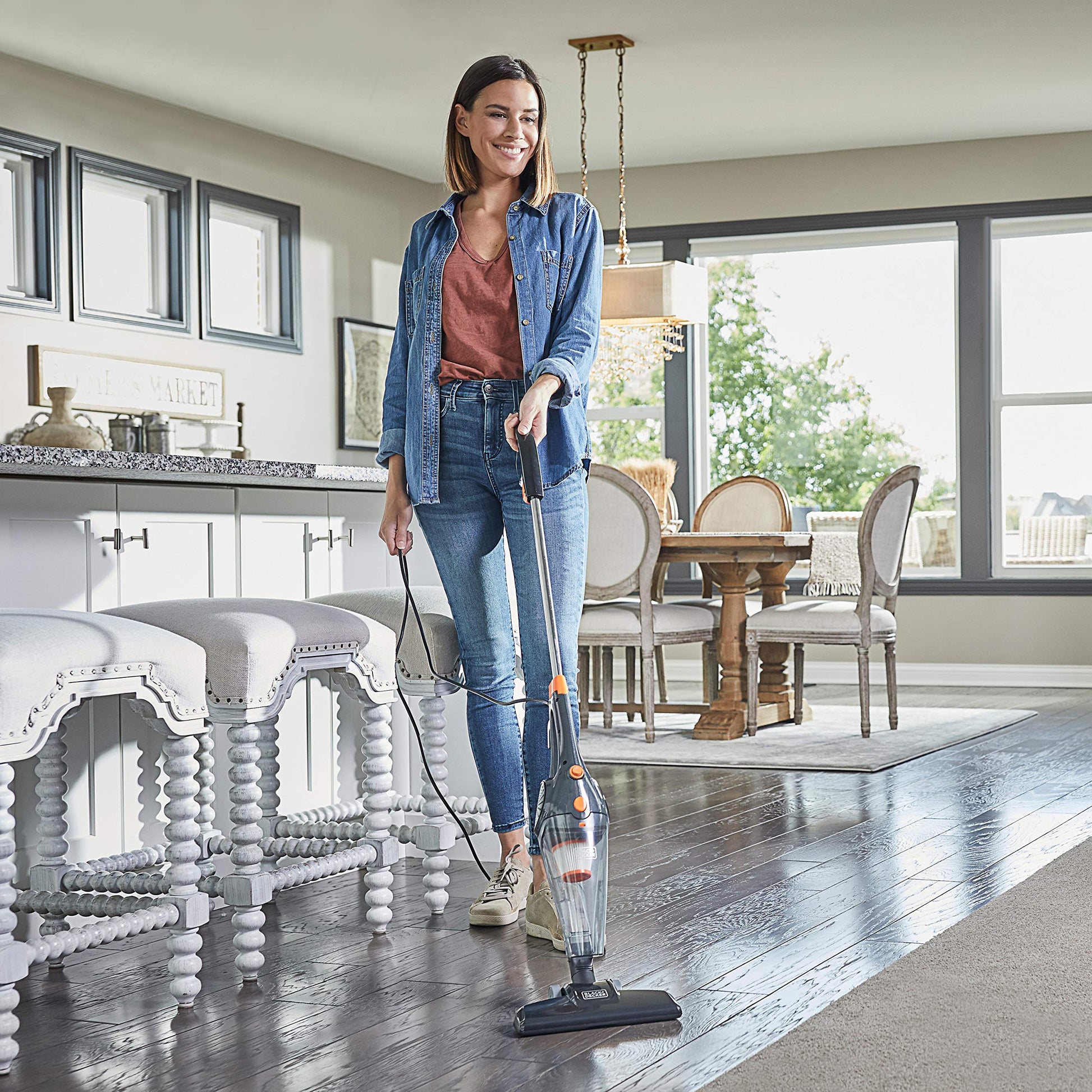BLACK+DECKER Aspiradora Vertical, Gris metálico con Naranja