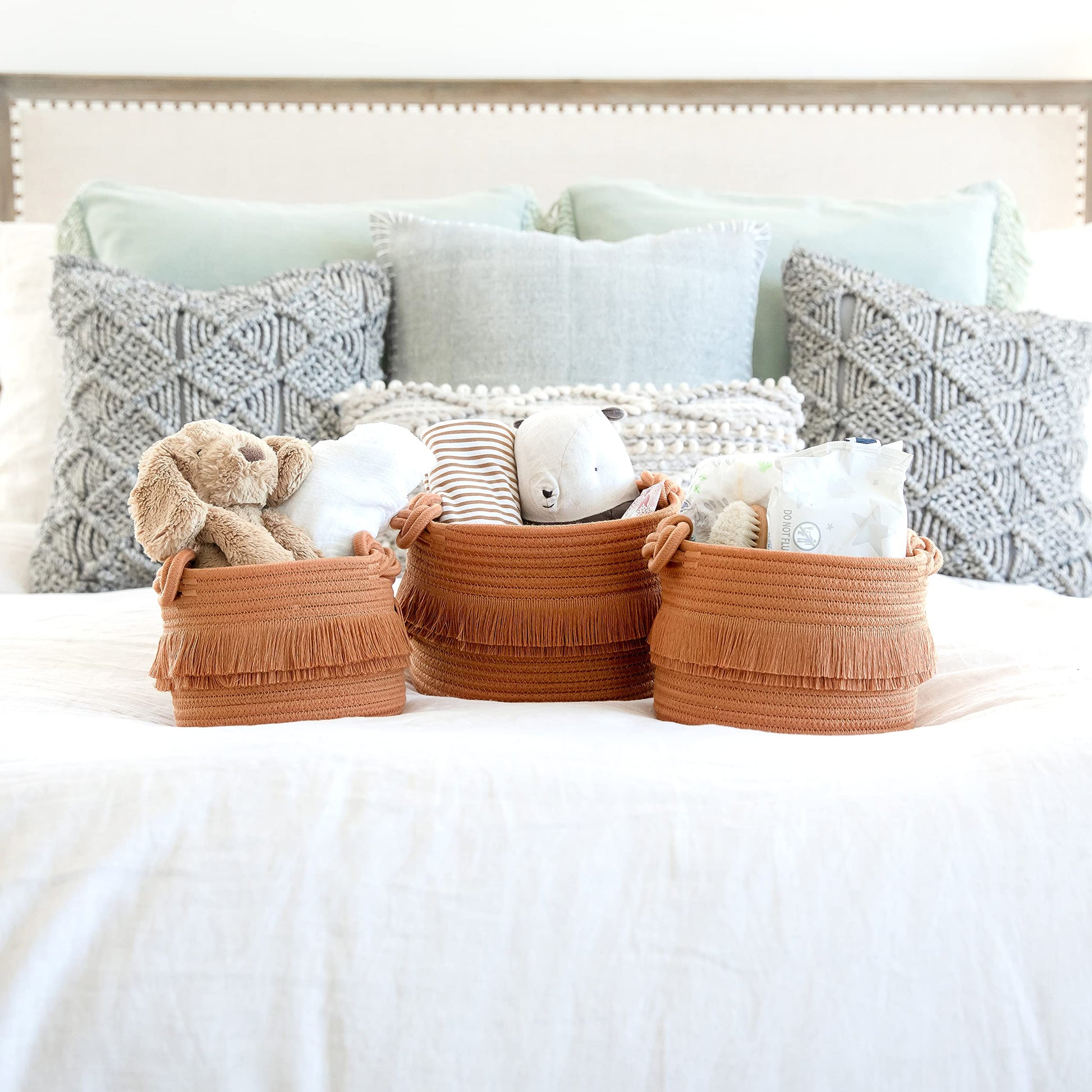 NaturalCozy Set de 3 canastas de almacenamiento de decoración boho con cuerda de algodón tejida para organizar! Canasta pequeña para cosas de bebé, canasta para baby shower, canasta de regalo, canasta