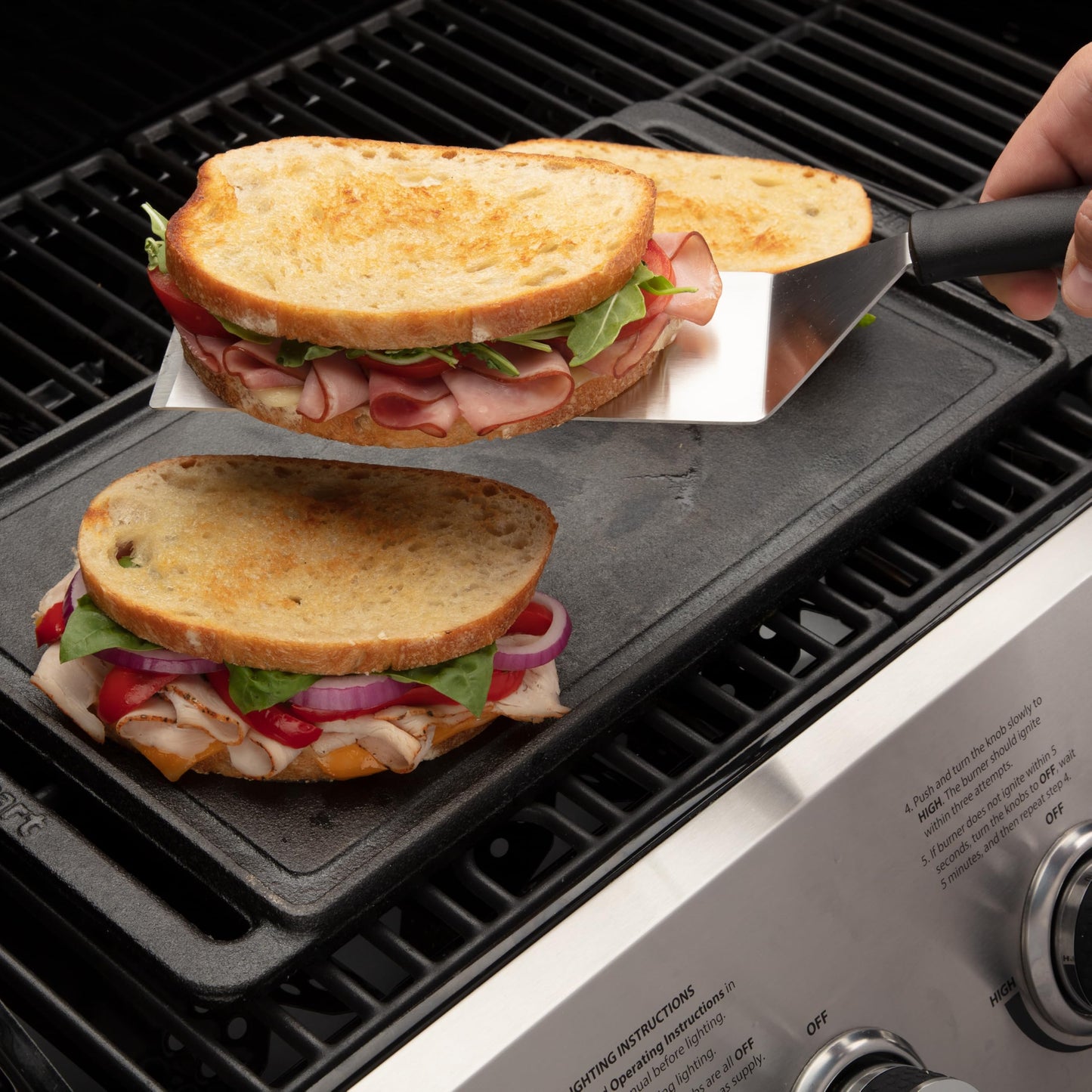 Cuisinart CCP-2000 - Plancha reversible de hierro fundido, parrilla acanalada y plancha plana lisa