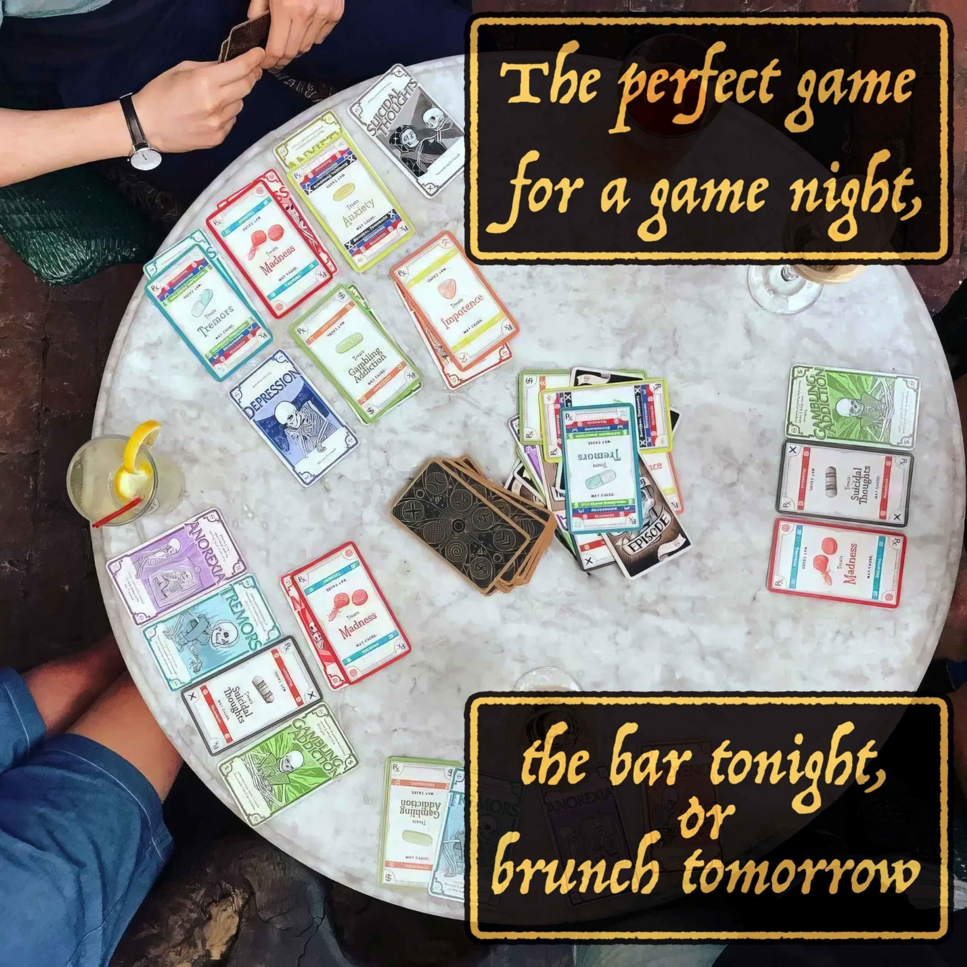 Juego de Cartas Pillbox Games Efectos Secundarios: Diversión y Caos para 2 a 8 Jugadores