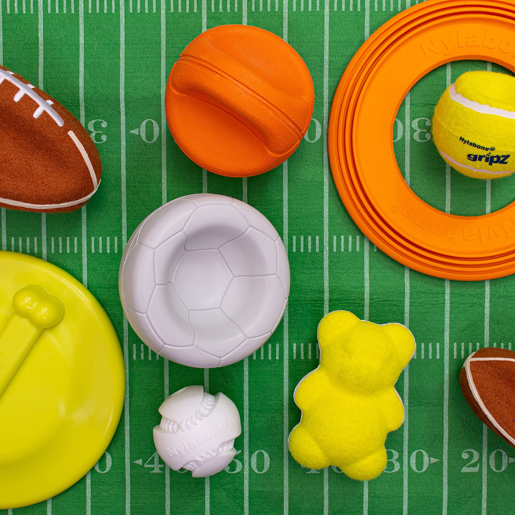 Nylabone Juguete Power Play Soccer Ball