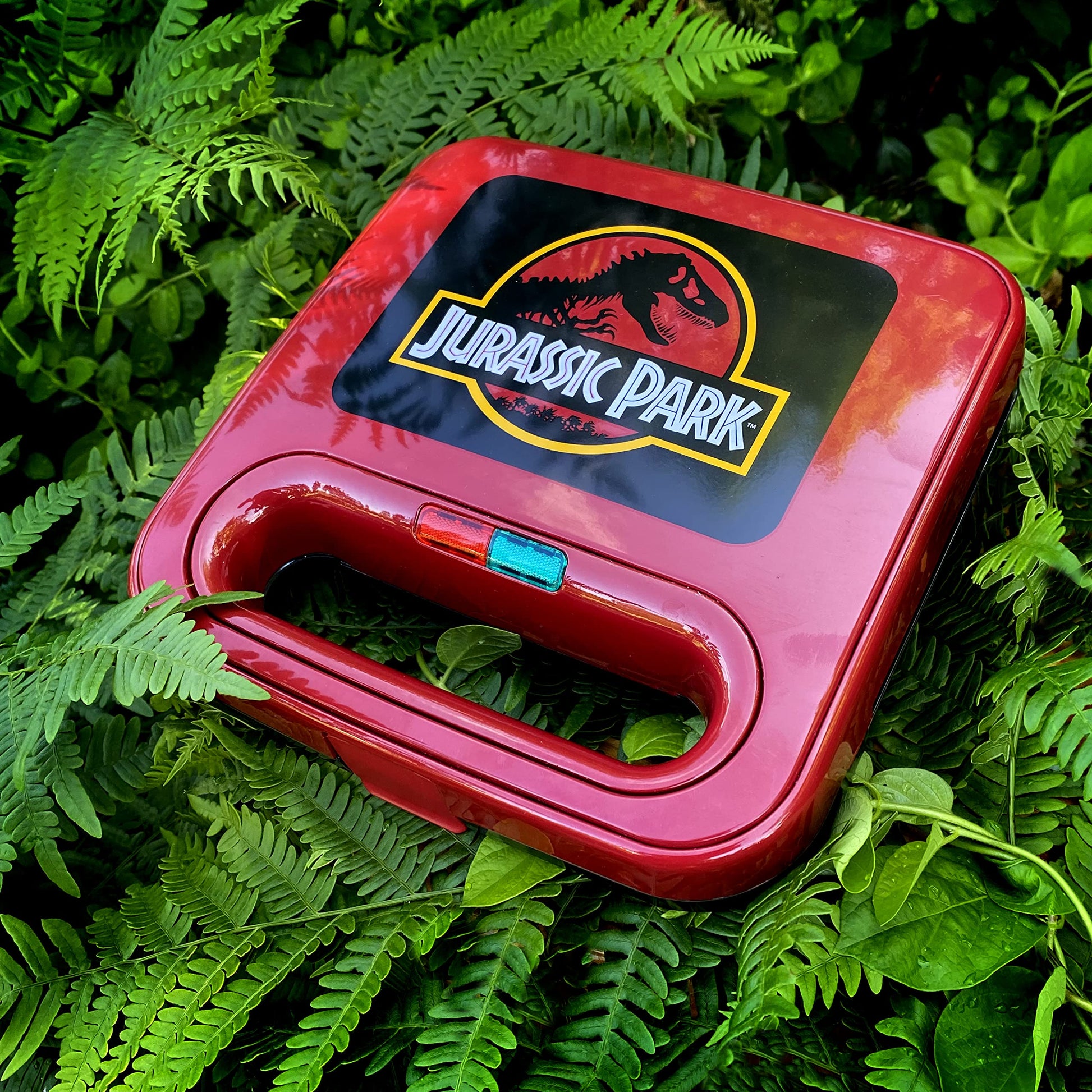 Máquina de Queso a la Parrilla Uncanny Brands Jurassic Park Verde Compacta para Interiores