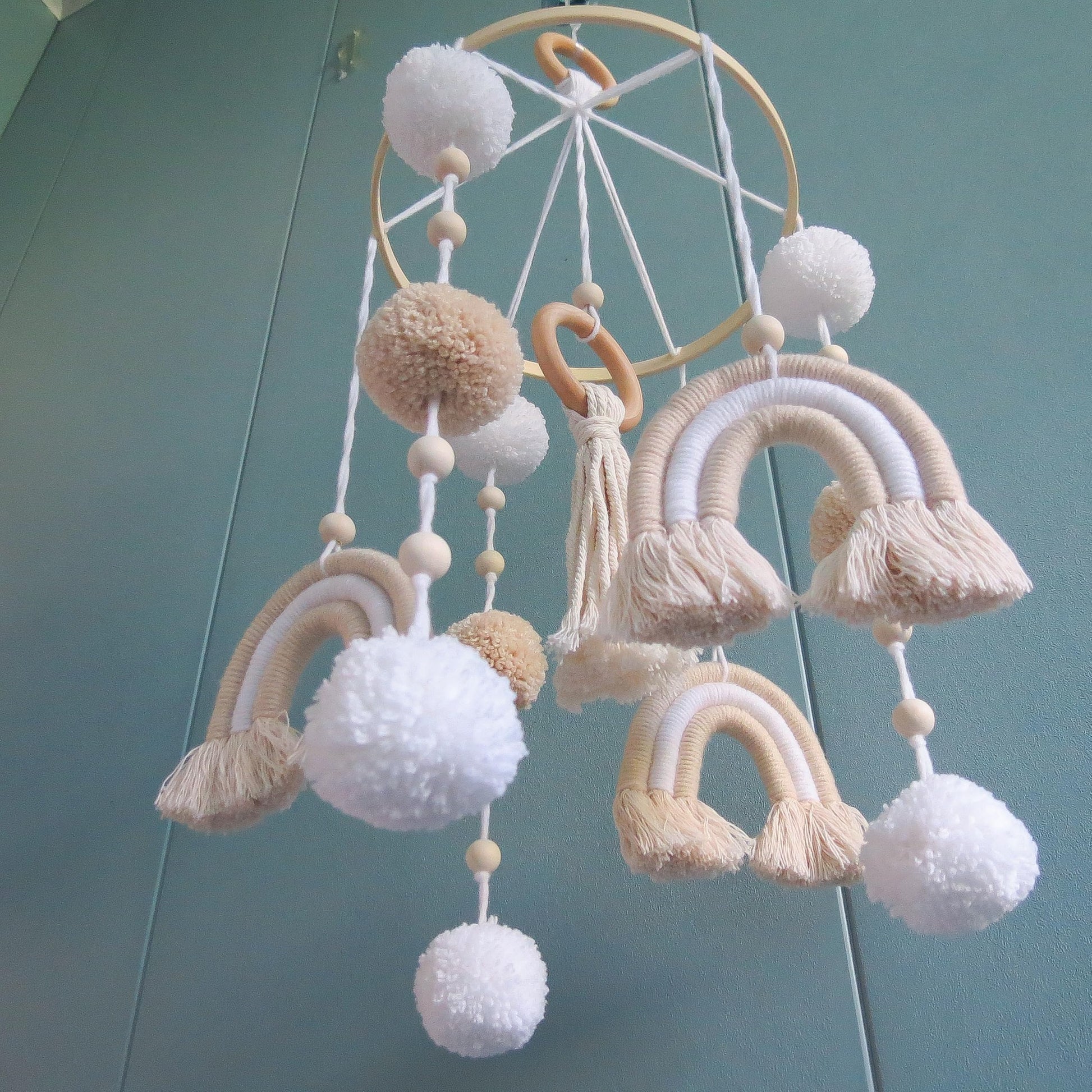 Goukurlsma crib mobile