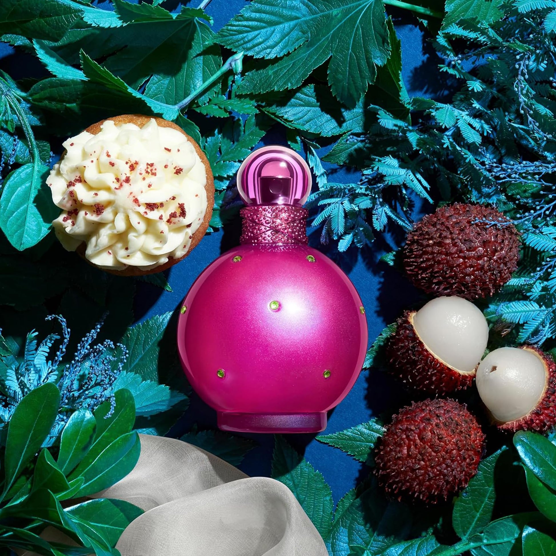 BRITNEY SPEARS - Fantasy Eau de Parfum Mujer 100 ml, Fragancia Floral Frutal Gourmand, Notas de Kiwi y Chocolate Blanco, Perfume Dulce y Seductor, Aroma Juvenil y Envolvente, Colonia Original