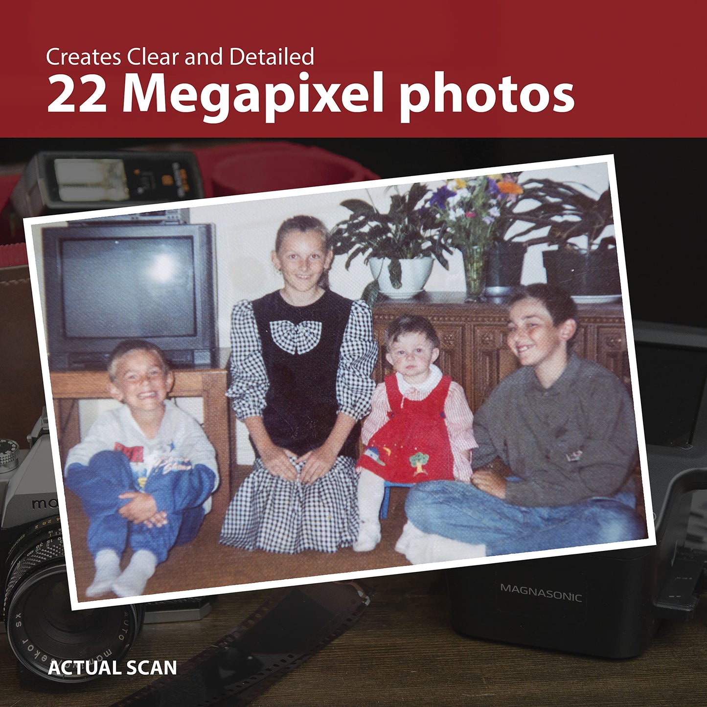 Magnasonic - Escáner FS71, 24 MP, pantalla de 5 pulgadas y HDMI, digitaliza película de 35/126/110 mm, Super 8 / diapositivas de 135/126/110, memoria integrada