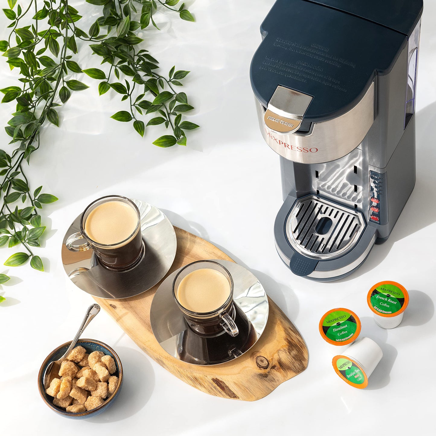 Cafetera Mixpresso Gris con Cápsulas K-Cup de Café y Café Molido, Bandeja de Goteo, 5 Tamaños de Cerveza, 30 Onzas, Taza de Viaje de hasta 14 Onzas