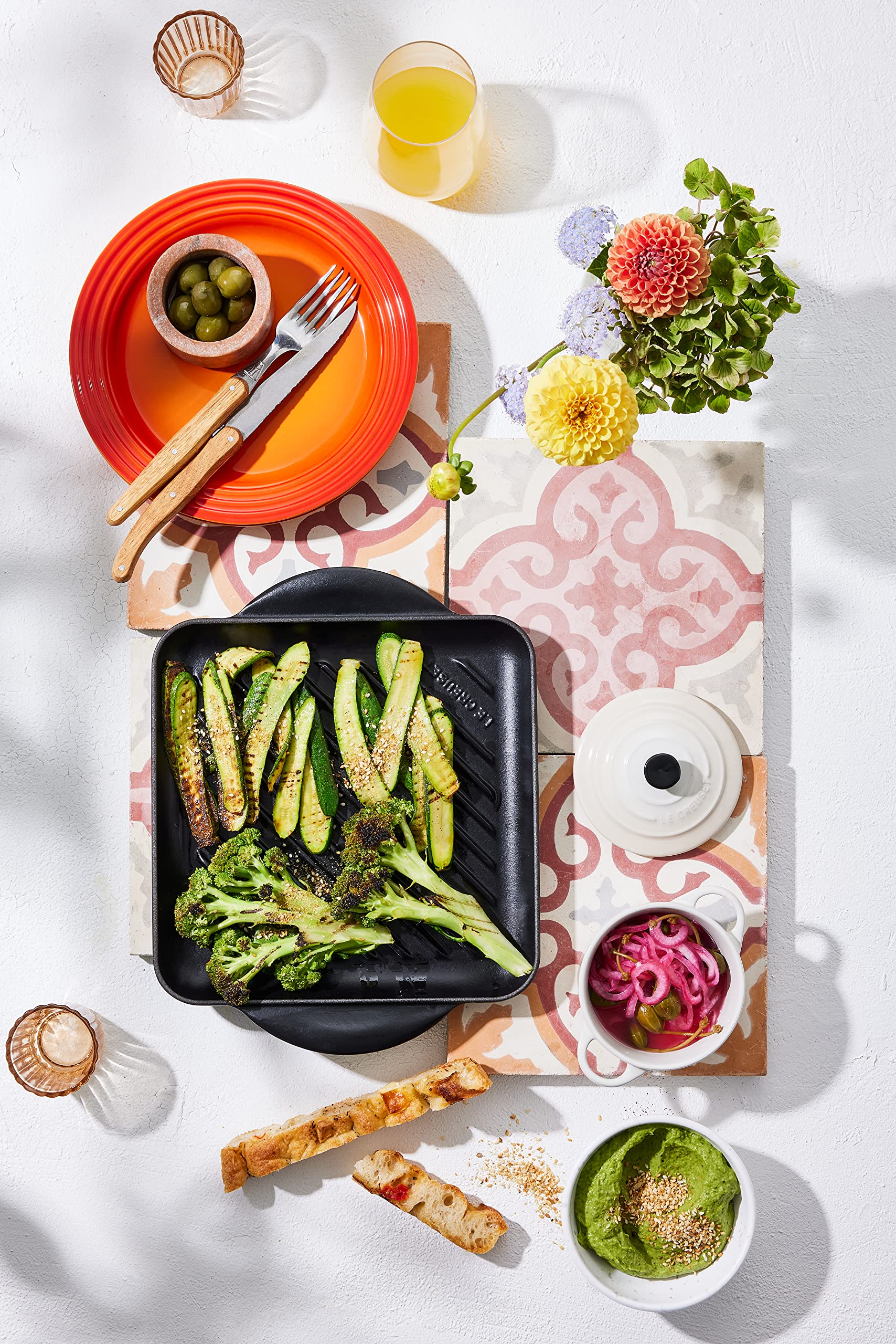 Le Creuset - Parrilla cuadrada de hierro fundido esmaltado, 9.5 pulgadas, cereza