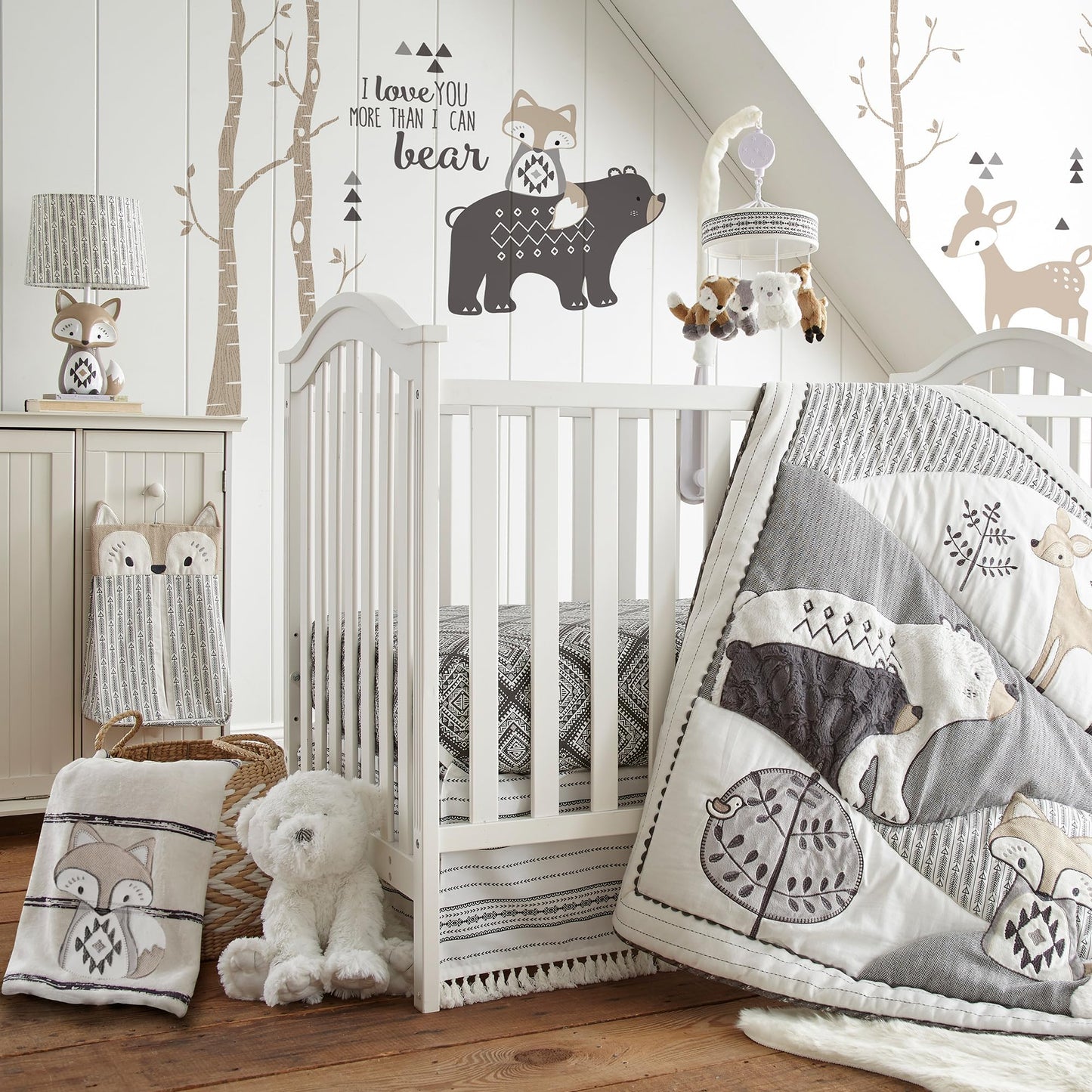 Levtex Baby - Manta de felpa Bailey - Zorro aplicado y bordado sobre felpa a rayas - Carbón, gris pardo, blanco - Accesorios para guardería - Tamaño de la manta: 76.2 x 101.6 cm