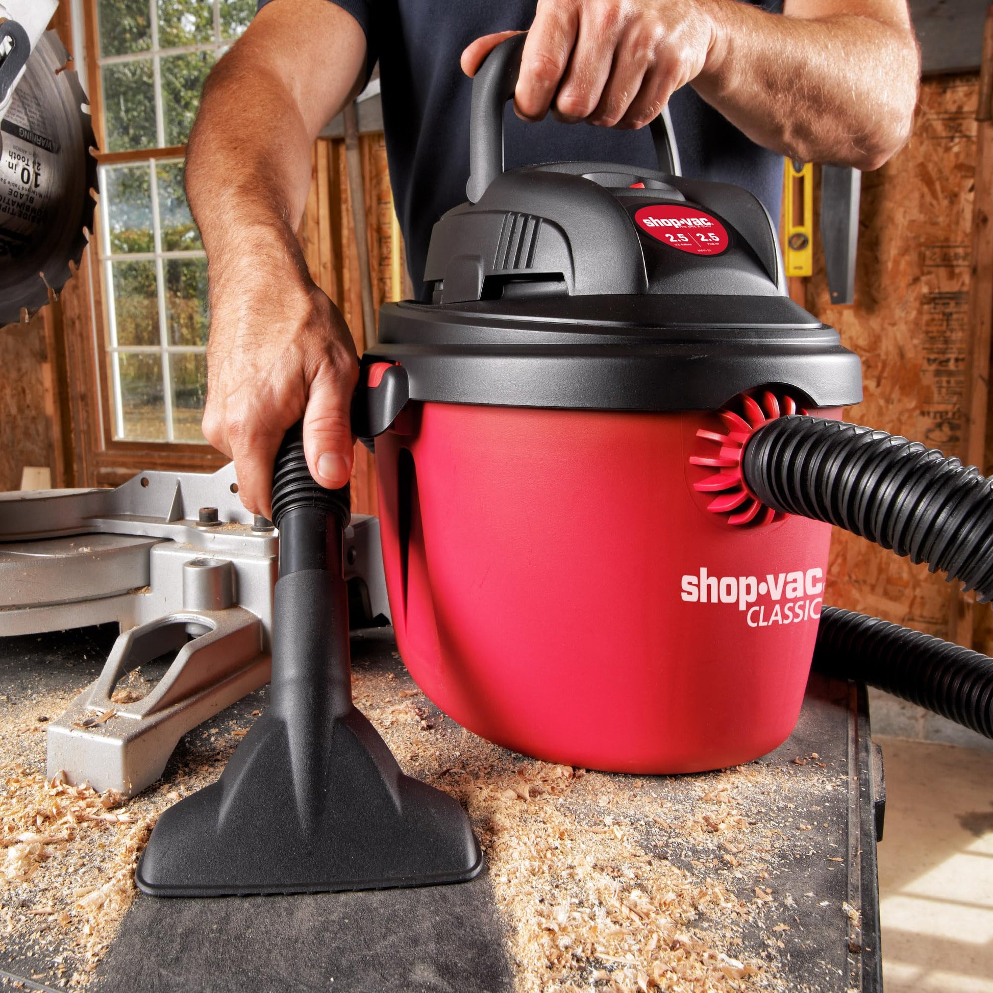 Aspiradora en Húmedo/Seco Shop-Vac Portátil Negra con Soporte de Pared para el Hogar y Lugar de Trabajo