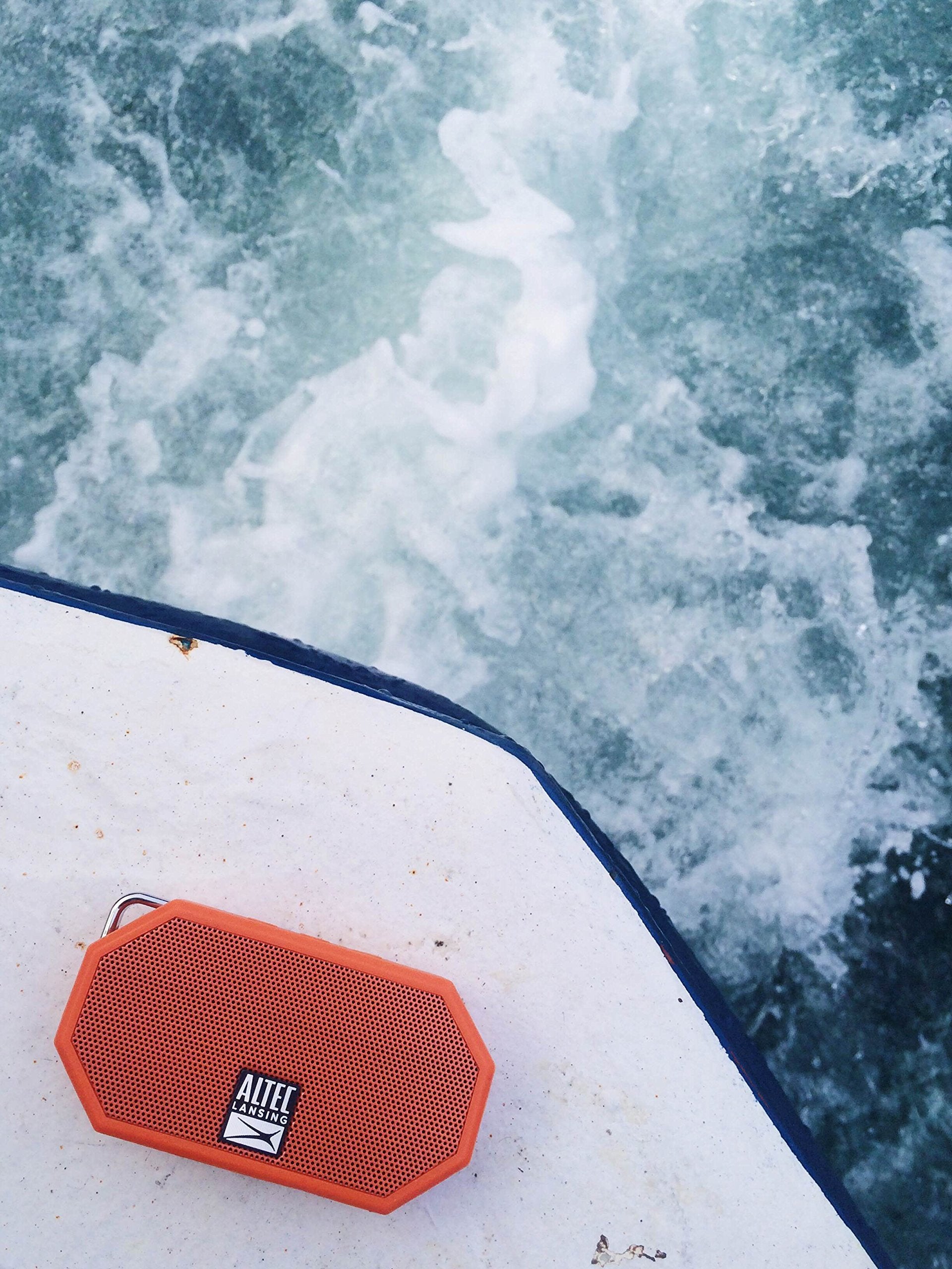 Altec Lansing IMW257-DR Mini H2O Waterproof, Sandproof, Snowproof and Shockproof Bluetooth Bocina, Deep Red