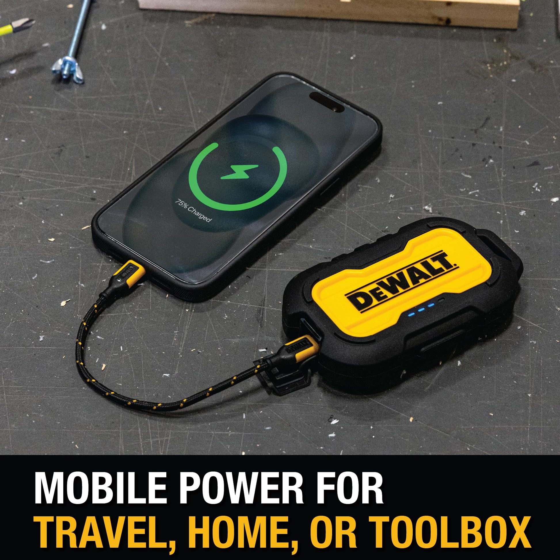 DEWALT Cable corto USB C a USB C 60W (2 Pack 6in.), Cable duradero Tipo C de carga rápida trenzado de nylon, Compatible con iPhone Serie 16/15, Android Samsung Galaxy S24/S23/S22/ Ultra, iPad Pro