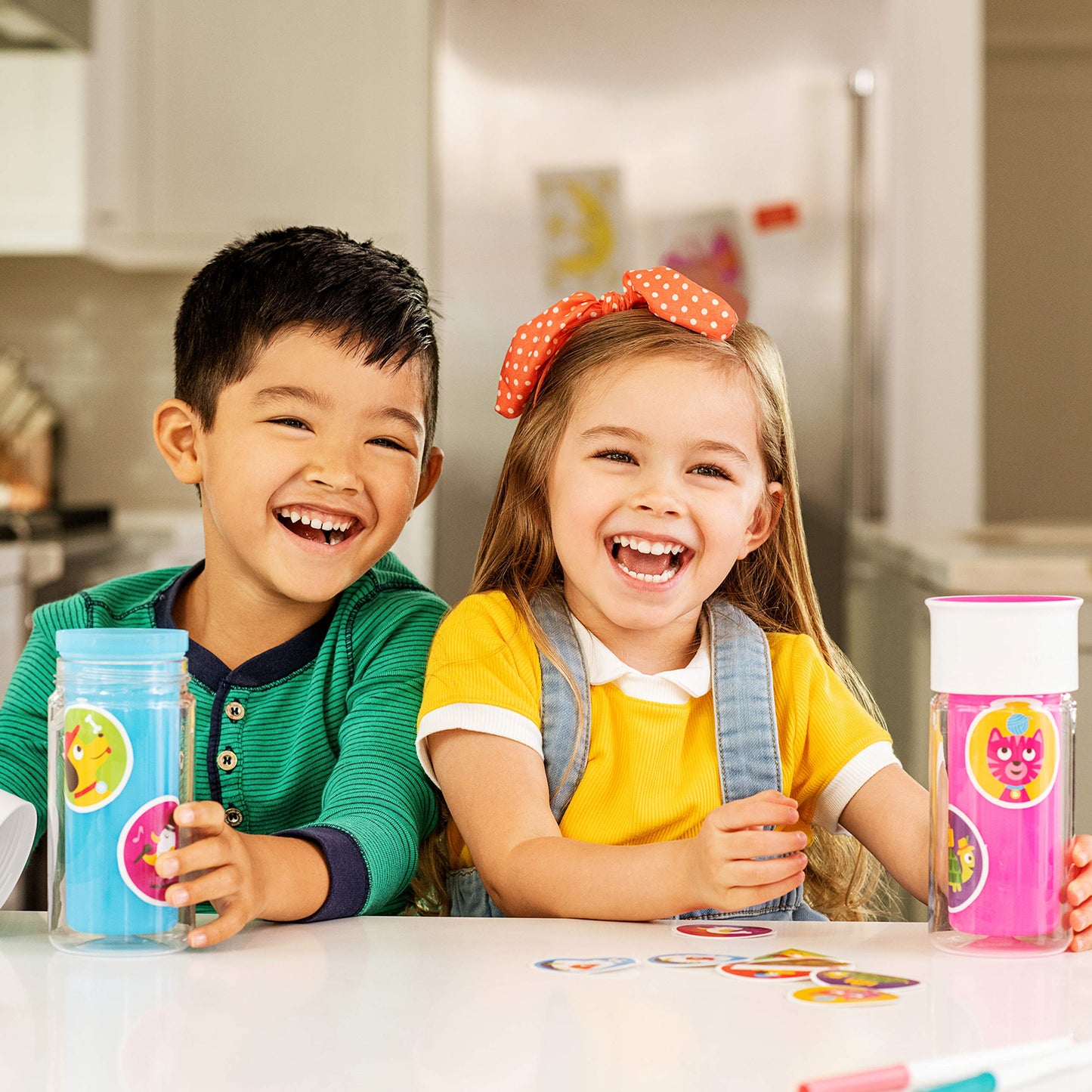 Munchkin Miracle 360 Taza con aislamiento térmico, incluye pegatinas para personalizar la taza, 10 oz, azul