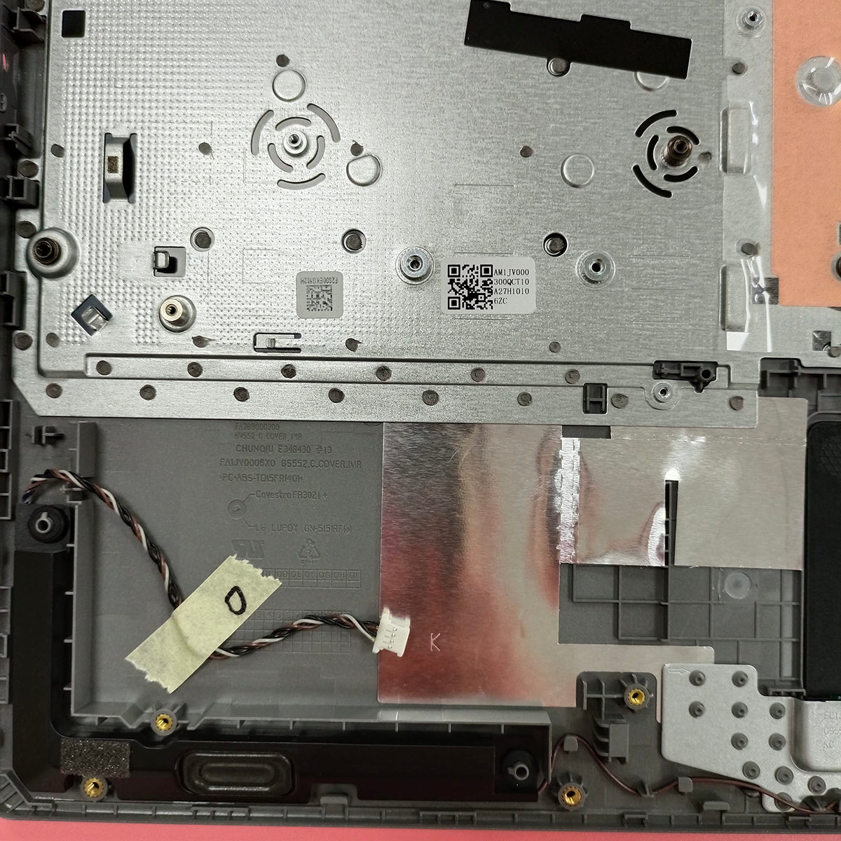 Funda Superior de Reposamuñecas con Teclado y Panel Táctil Lenovo IdeaPad 3 Oro sin Retroiluminación