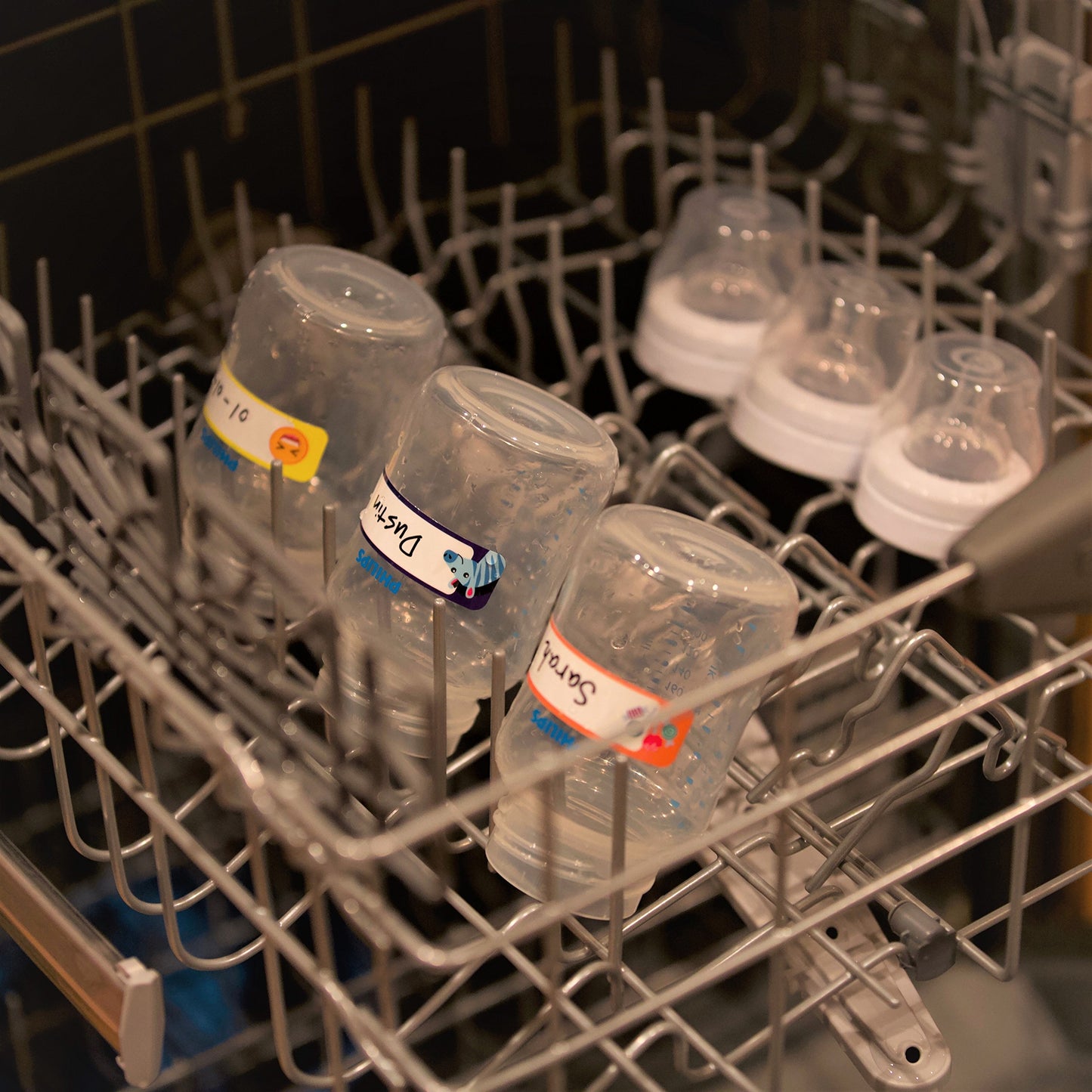 Etiquetas para Biberones Youngever Multicolor Autolaminadas con 60 Diseños Divertidos