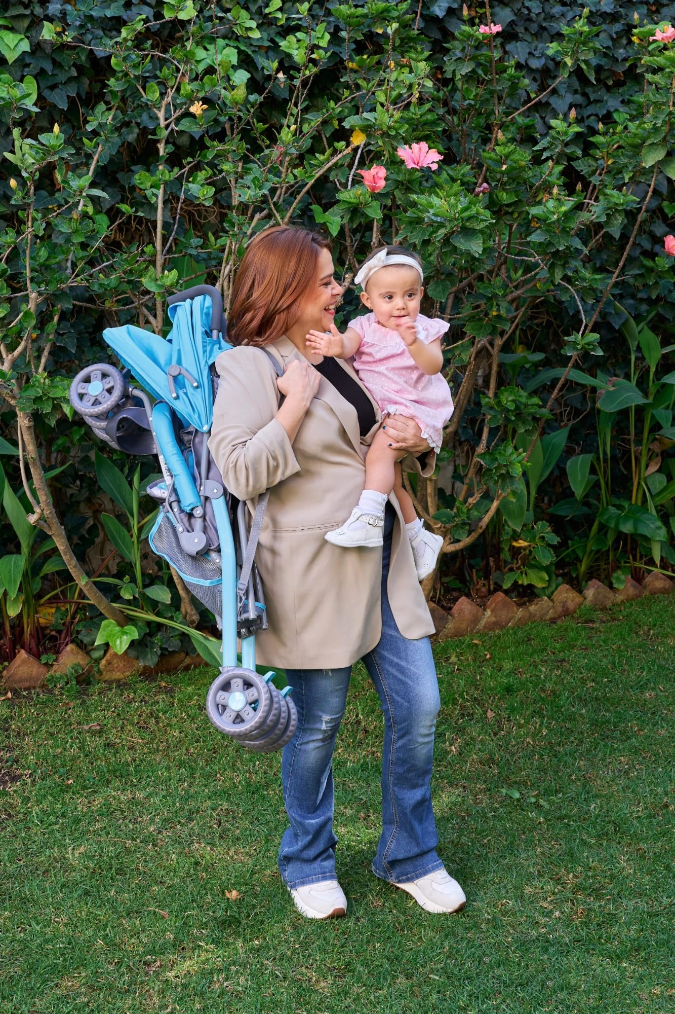 INFANTI | Carriola para Bebe de Baston SKIT | Carriola de Viaje - Carrito para Bebe | Cosas para Bebes 6 Meses hasta 15 kg - Compacta y Plegable | Carriola de Baston Ligera con Arnés de Seguridad