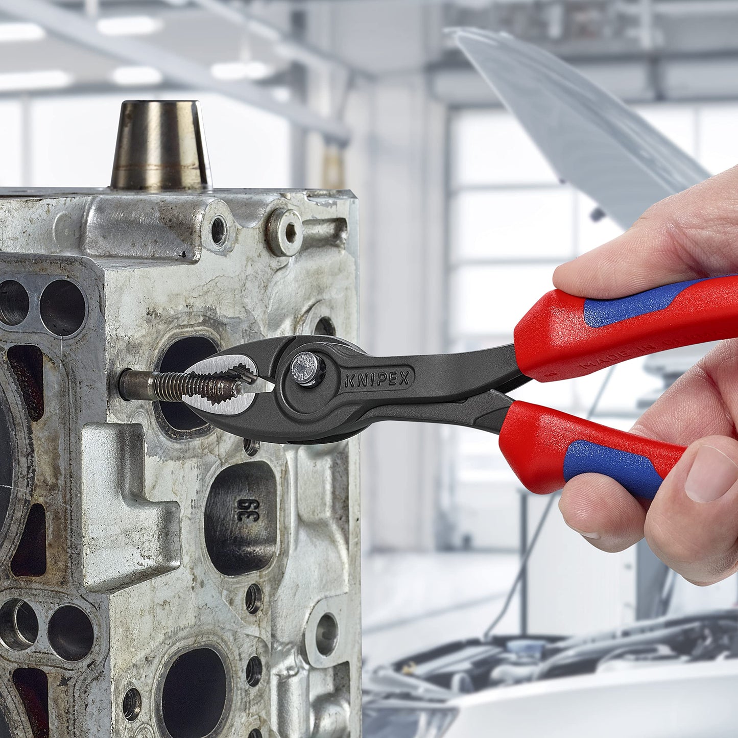 82 02 200 KNIPEX TwinGrip