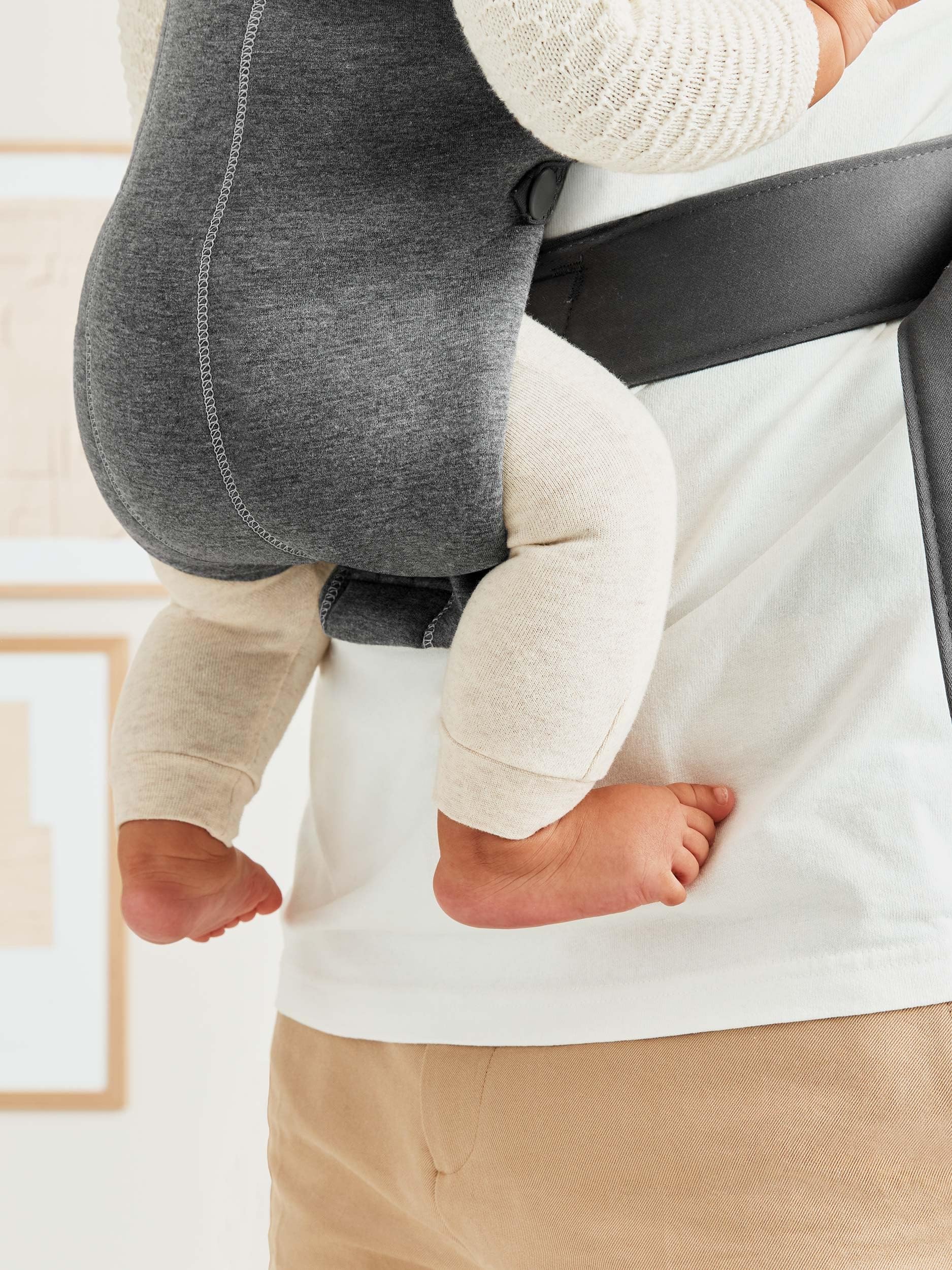 BABYBJORN - Portabebés pequeño, Jersey 3D, Gris oscuro