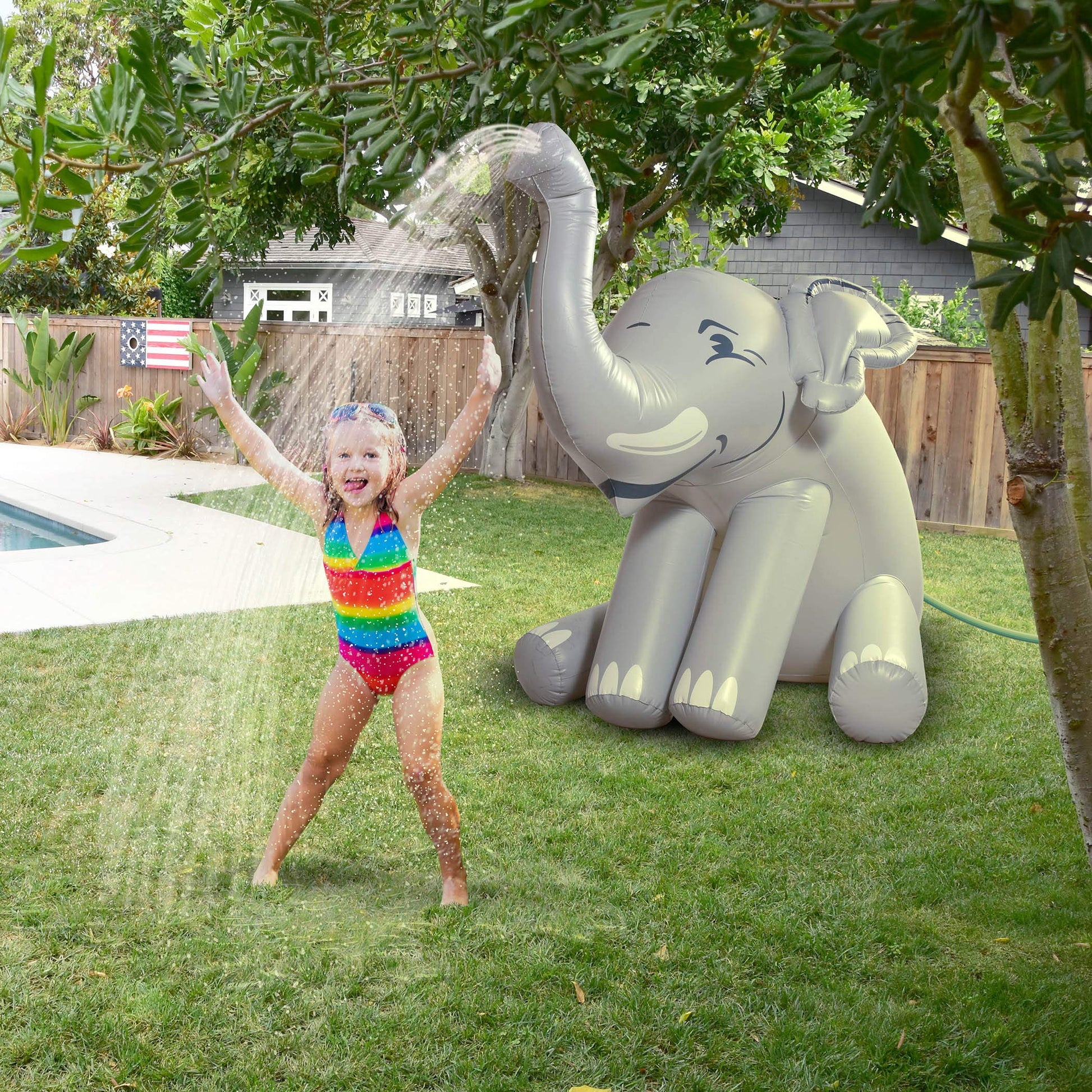 GoFloats - Rociador Inflable Gigante para Fiesta de Elefante, 5 pies de Alto, para Niños