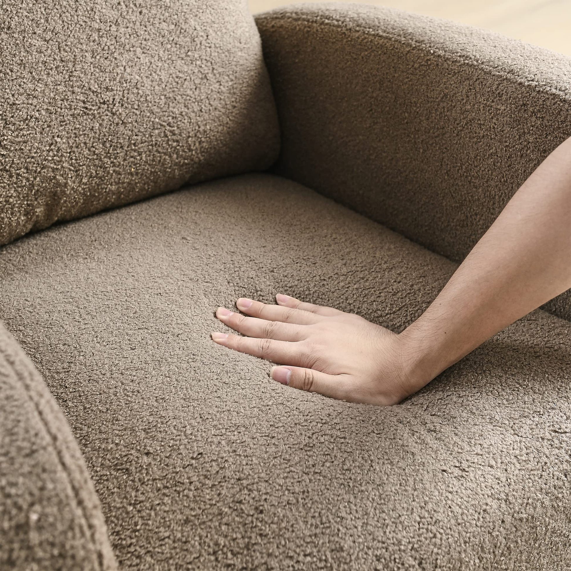Krinana - Mecedora de guardería con patas de madera maciza, silla planeadora para guardería con dos bolsillos laterales, sillón basculante para sala de estar y recámara (café, tela de peluche)