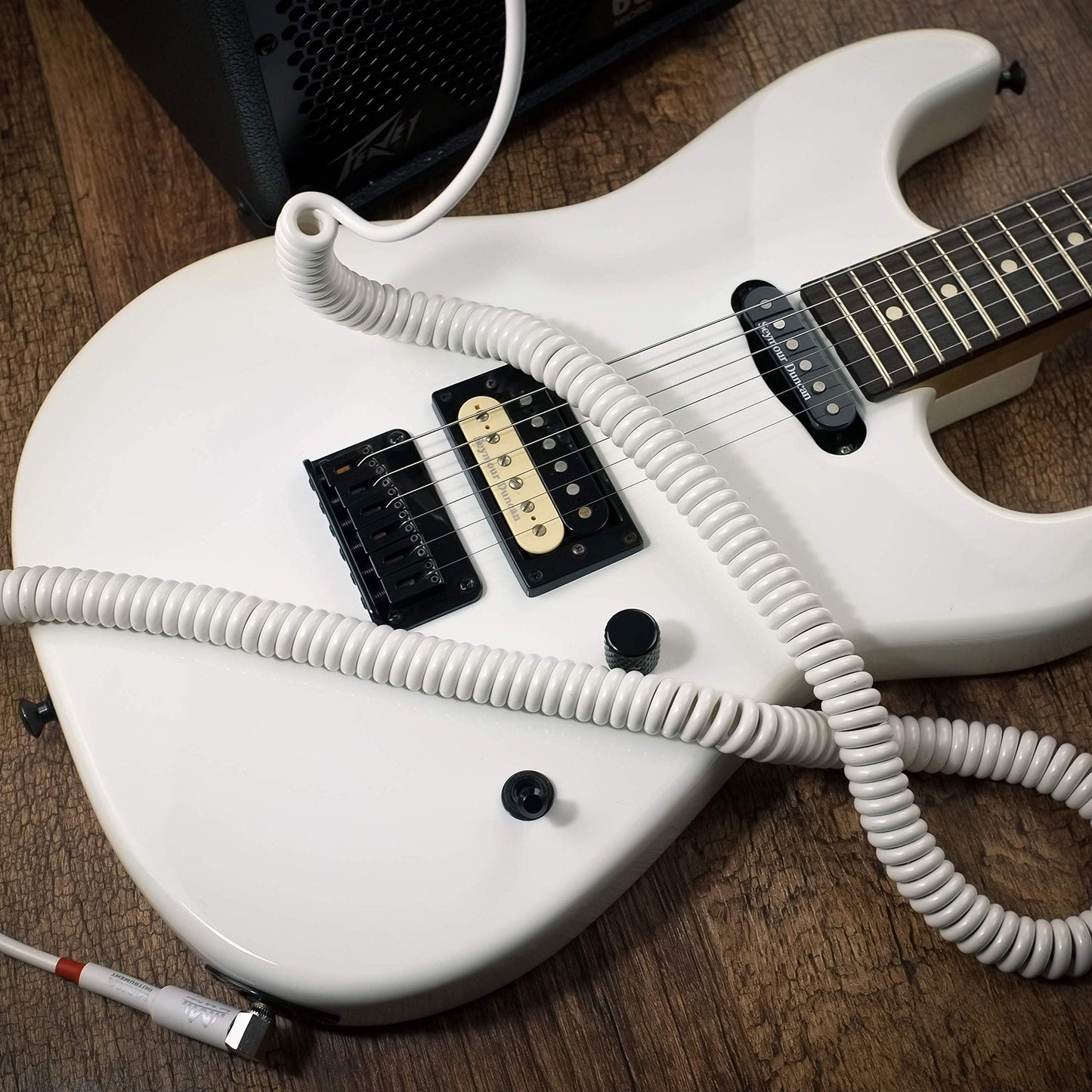 M MAKA - Cable de bobina de guitarra premium de 20 pies, cuerda rizada en espiral para guitarra, bajo de 1/4 pulgadas, ángulo recto a recto, color blanco