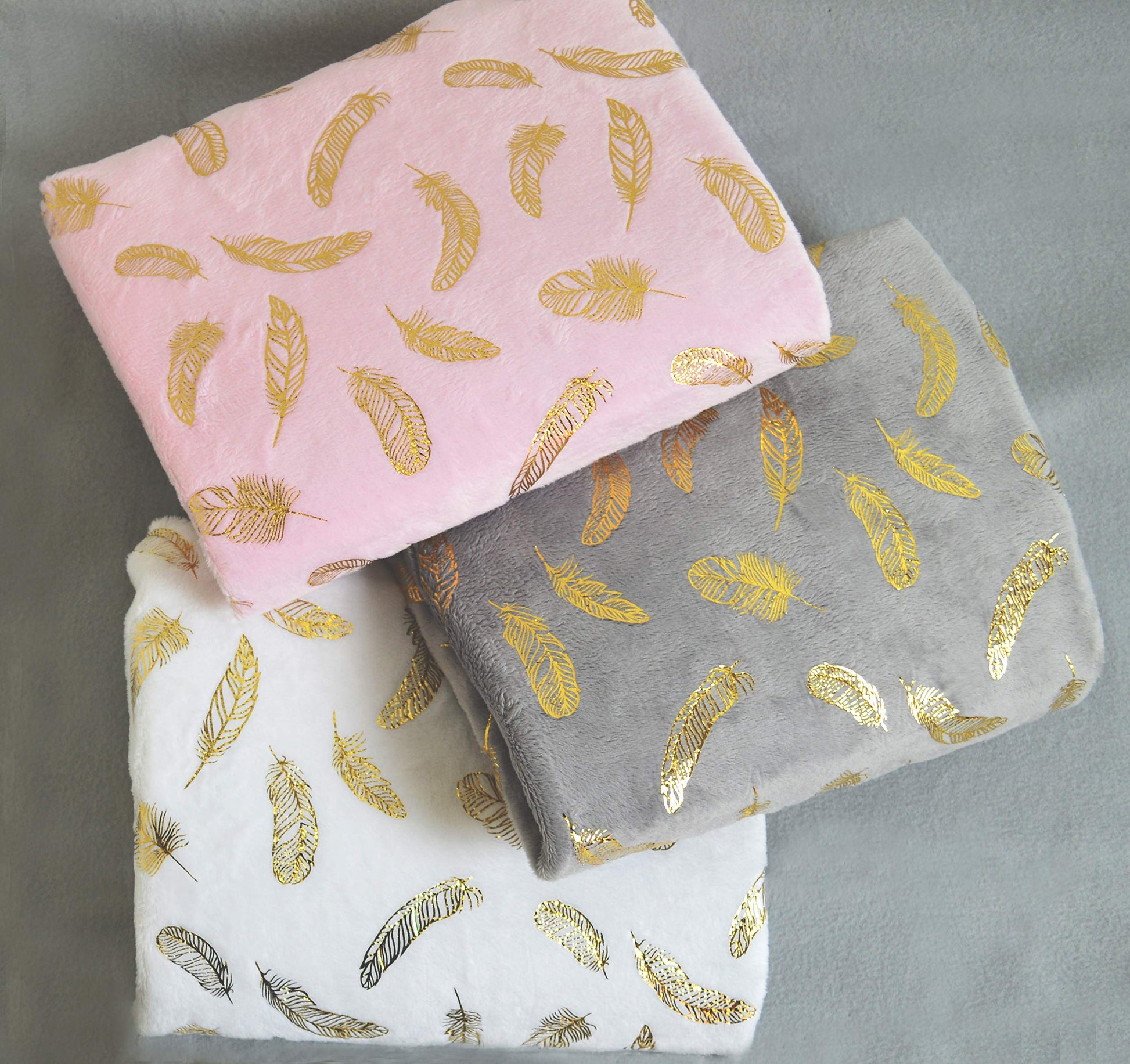 Funda para Cambiador Contorneado American Baby Company Pluma Dorada Brillante en Gris Sólido para Niños y Niñas