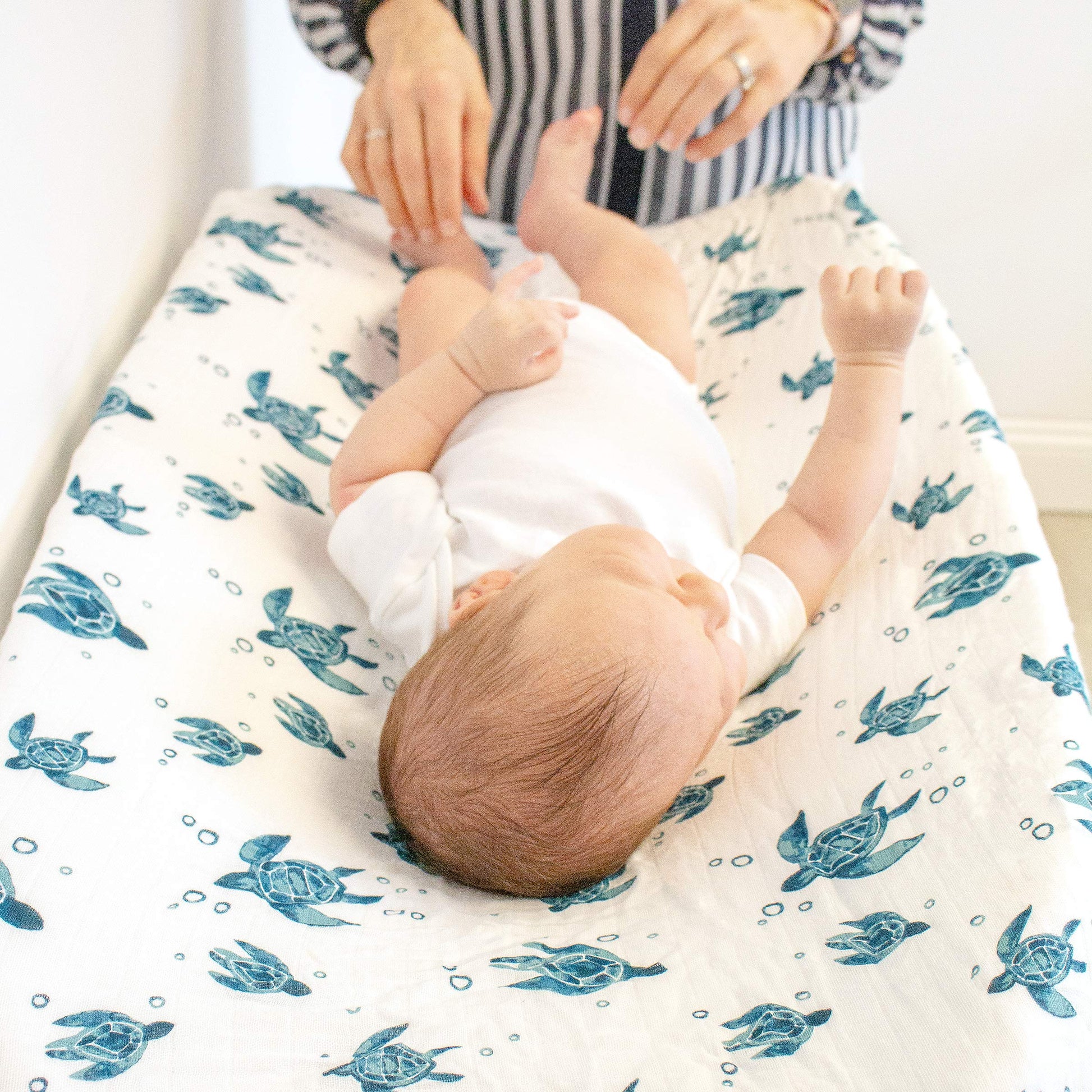 Bebe au Lait Oh So Soft Muslin Changing Pad Cover, Sea Turtles