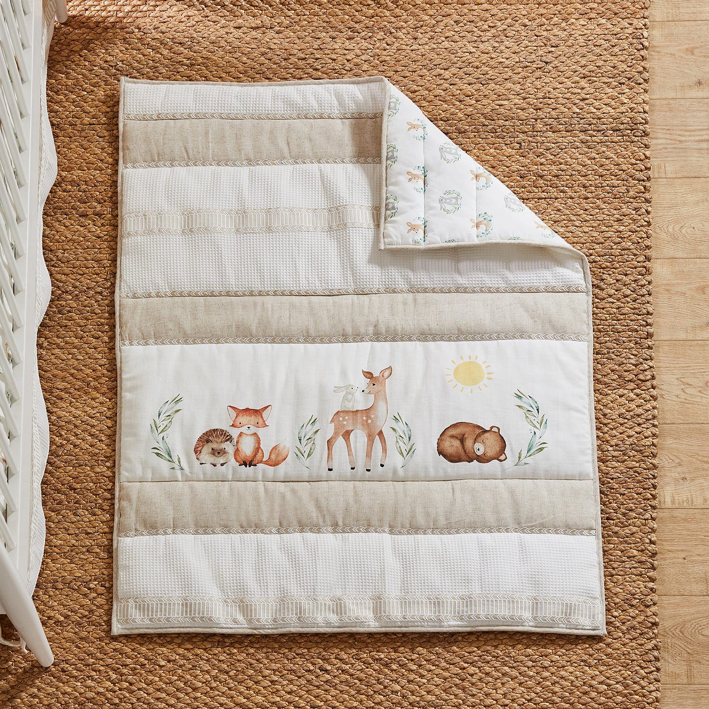 Levtex Baby - Juego de cama para cuna Woodland Pals, juego de guardería para bebé, color café pardo crema, verde pardo, amigos del bosque, juego de 5 piezas, incluye edredón, una sábana bajera,