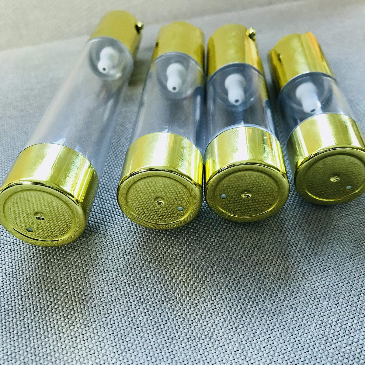 Tvoip 4 piezas/lote 10ml/15ml/20ml/30ml, bomba de vacío Airless Botellas de loción de viaje para el hogar, dispensador de cosméticos rellenables (dorado)